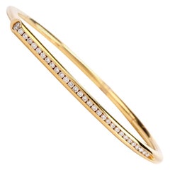 Modern 1980s Diamond 18 Karat Solid Yellow Gold Bangle Bracelet