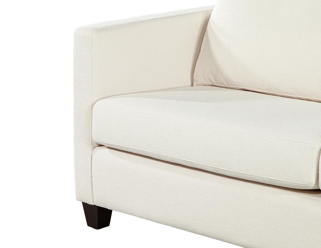 Modernes 2-Sitzer-Sofa aus cremefarbenem, strukturiertem Stoff im Angebot 8