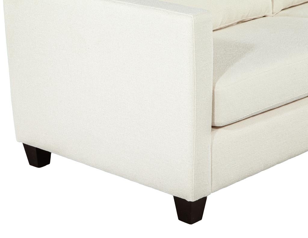 Modernes 2-Sitzer-Sofa aus cremefarbenem, strukturiertem Stoff im Angebot 10