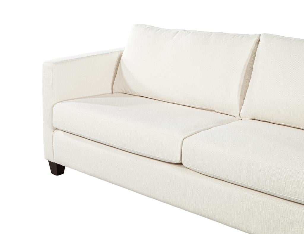 Modernes 2-Sitzer-Sofa aus cremefarbenem, strukturiertem Stoff im Angebot 3