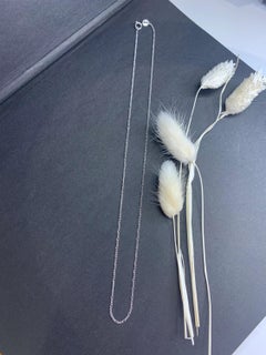 Moderna cadena de eslabones Figaro de 20 pulgadas, estampada en platino, con cierre de anilla de perno