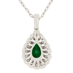Modern 2.00ct Emerald and Diamond Necklace