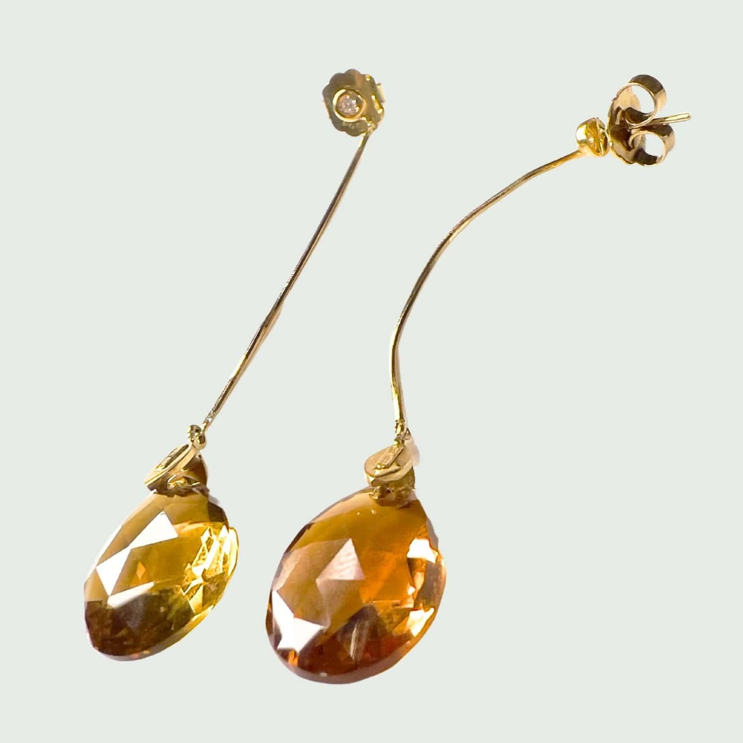 Modern 20th Century Diamond and Citrine Drop Gold Earrings In Good Condition For Sale In MADRID, ES