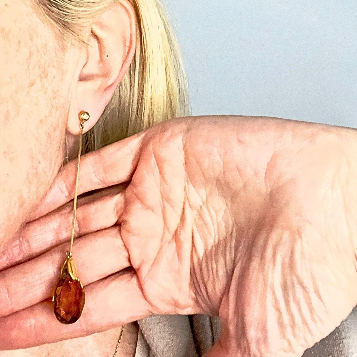 Modern 20th Century Diamond and Citrine Drop Gold Earrings For Sale 1