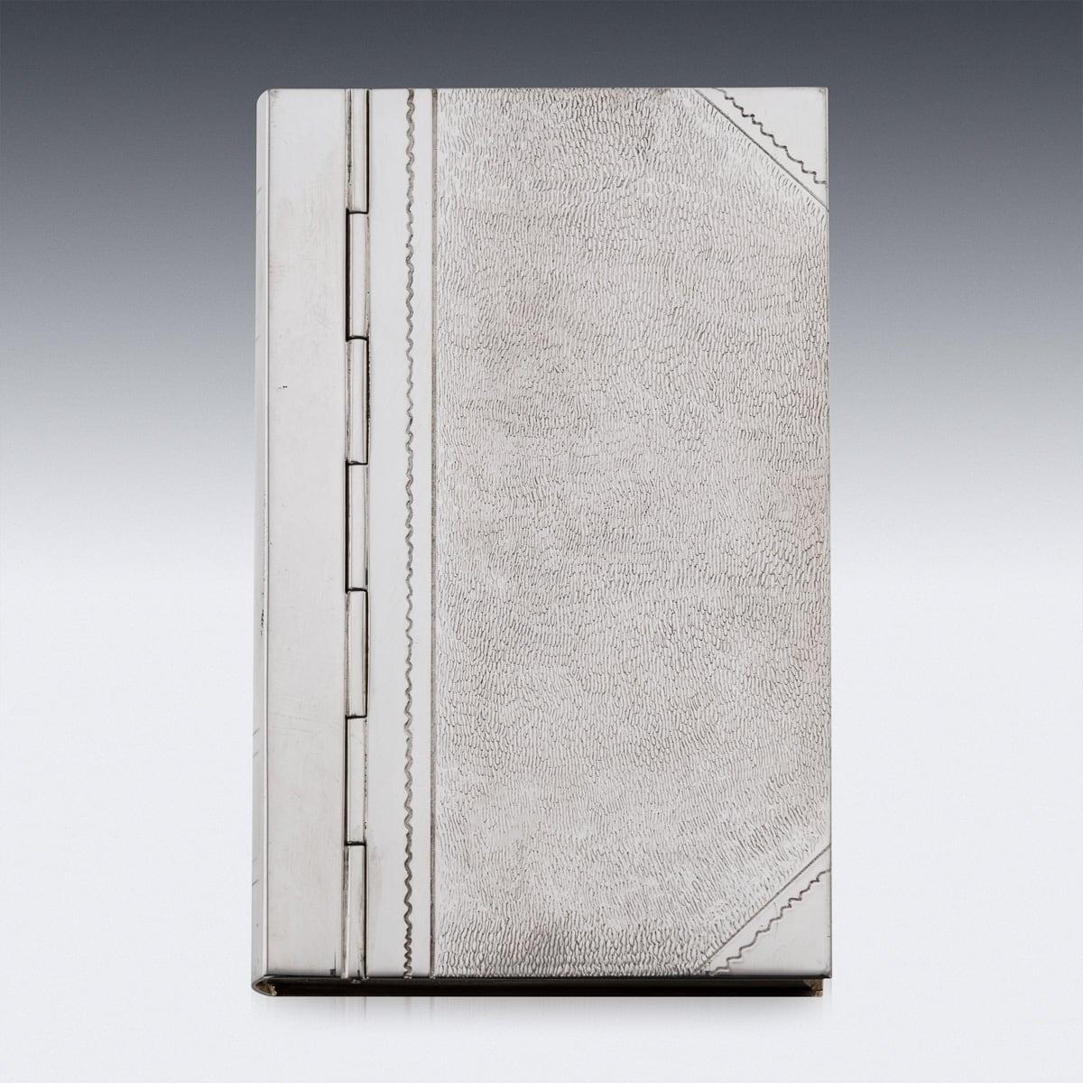 Scatola per sigari moderna a forma di libro in argento massiccio del 21° secolo, Londra c.2015 in vendita 3