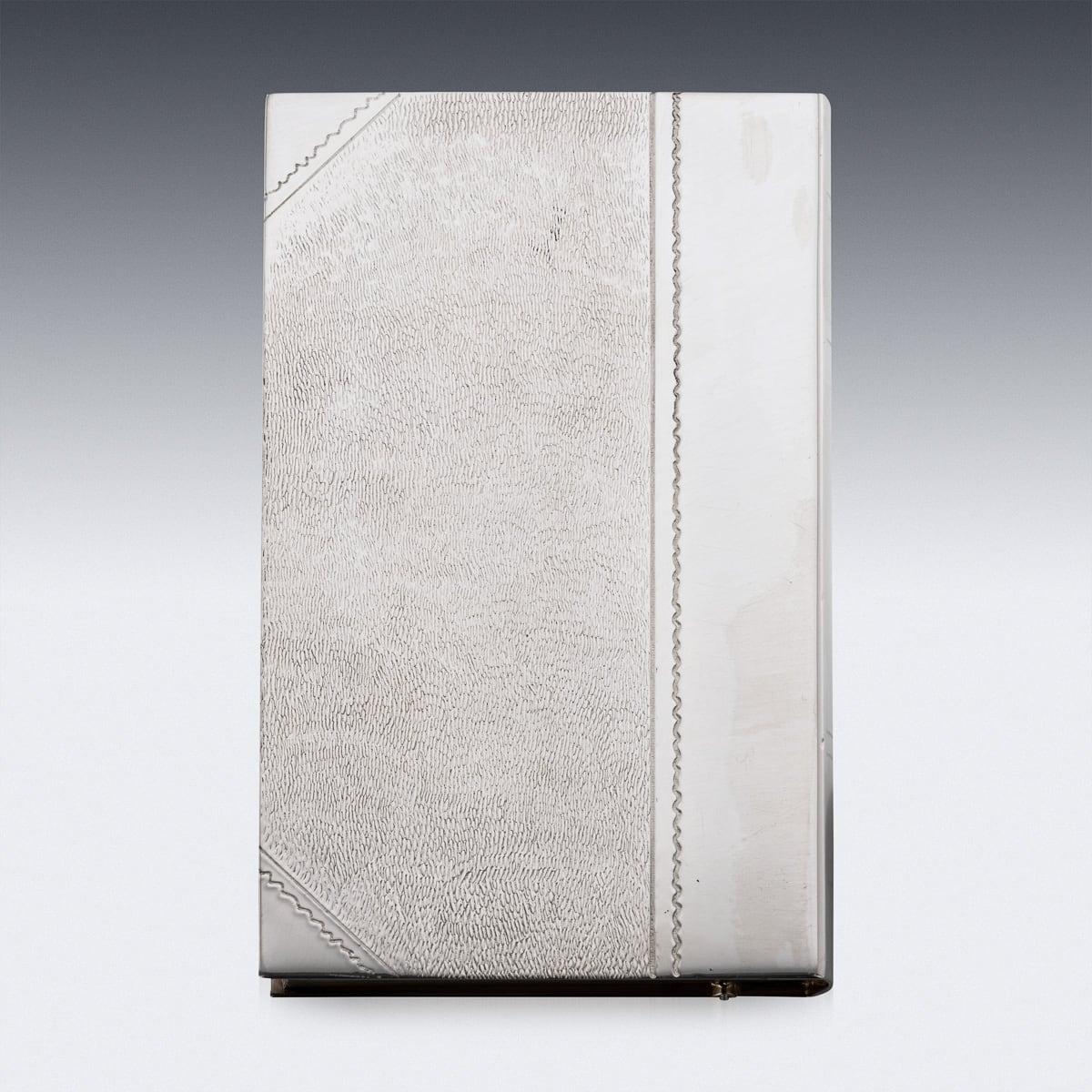 Scatola per sigari moderna a forma di libro in argento massiccio del 21° secolo, Londra c.2015 in vendita 4
