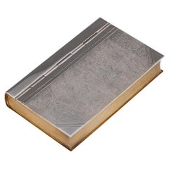 Caja para puros en forma de libro de plata maciza inglesa moderna del siglo XXI, Londres c.2015