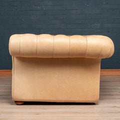 Modern 21st Century Handmade Chesterfield Sofa in White Leather