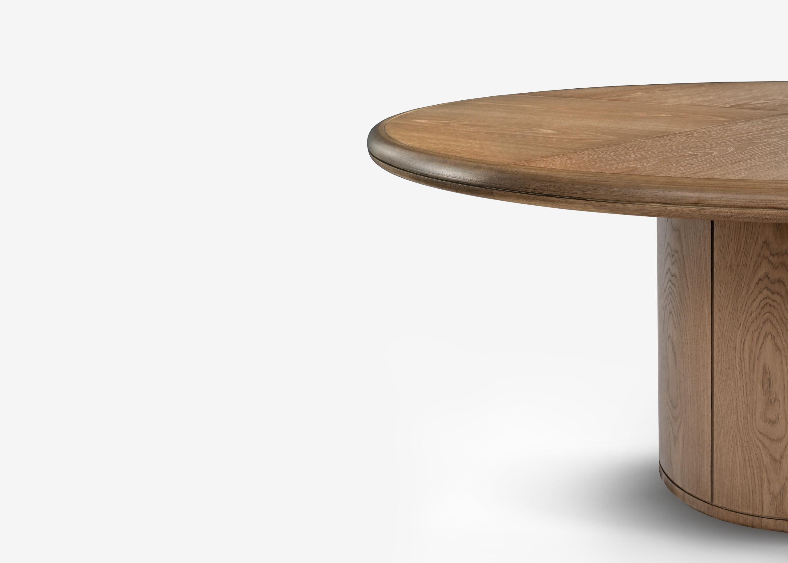 Turc Table de salle à manger moderne en chêne, bois, ronde, naturelle, Moon, XXIe siècle en vente