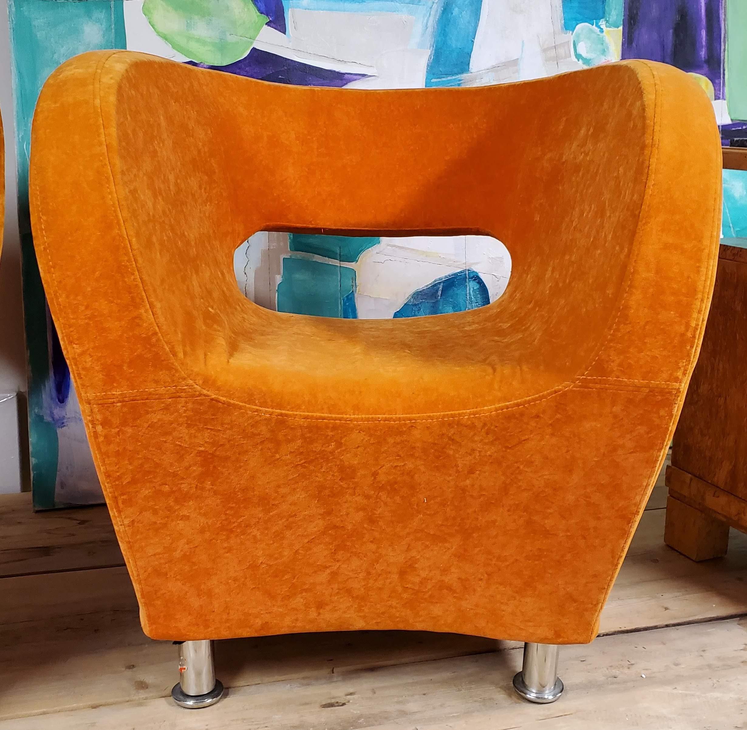 Pair of Orange Barrel Tube Salazar Lounge Club Chairs In Good Condition In Middleburg, VA