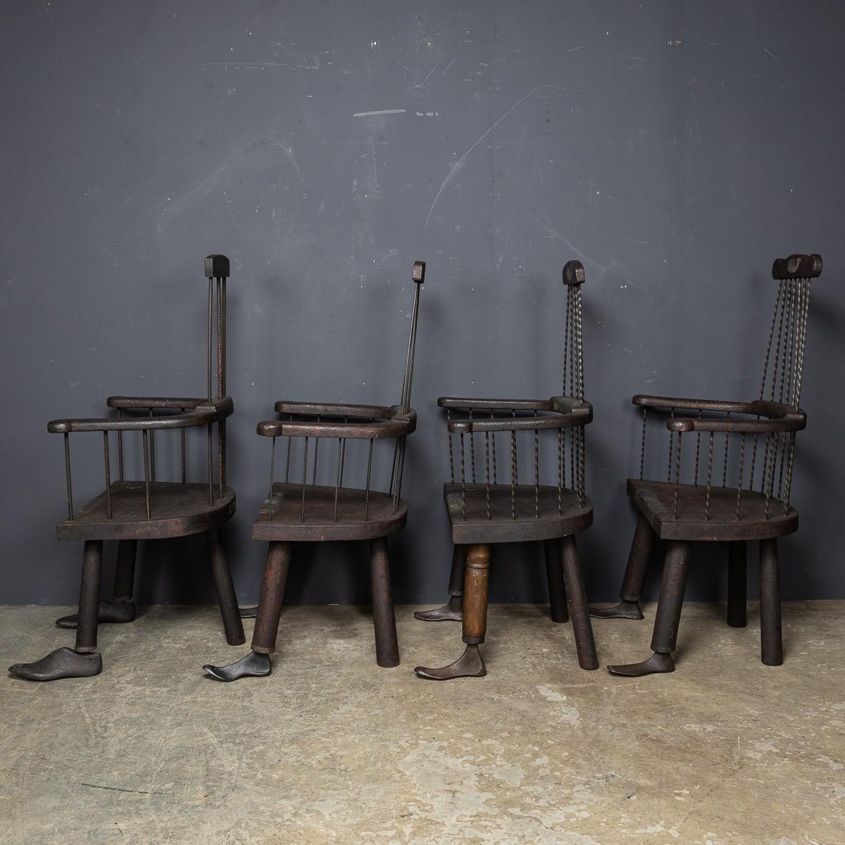 Juego De Cuatro Sillas Modernas Del Siglo XXI De Martin Scorey c.2000 Británico en venta