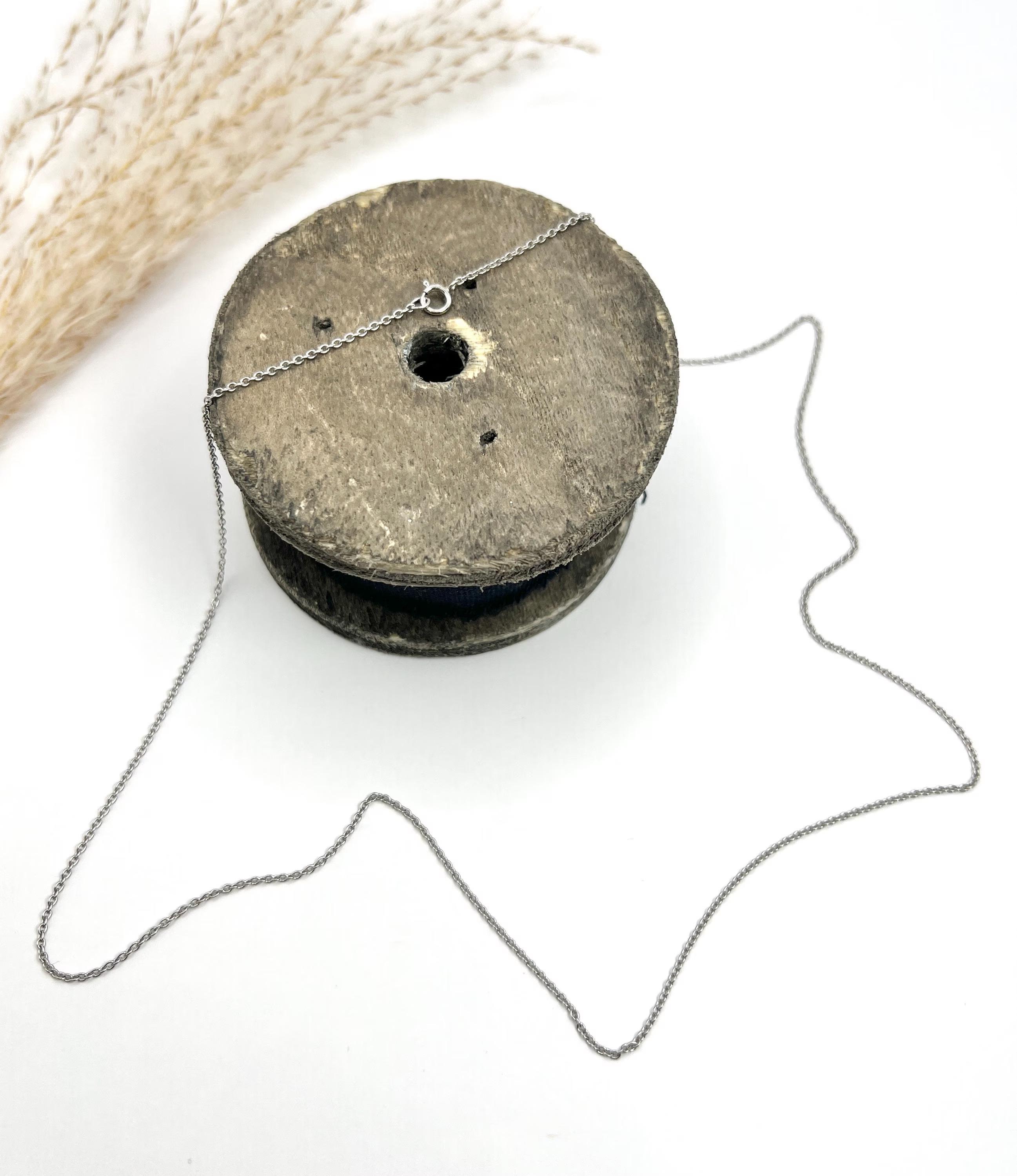 Catena moderna da 22 pollici, stampata in platino, A Link con chiusura ad anello con bullone in vendita 2