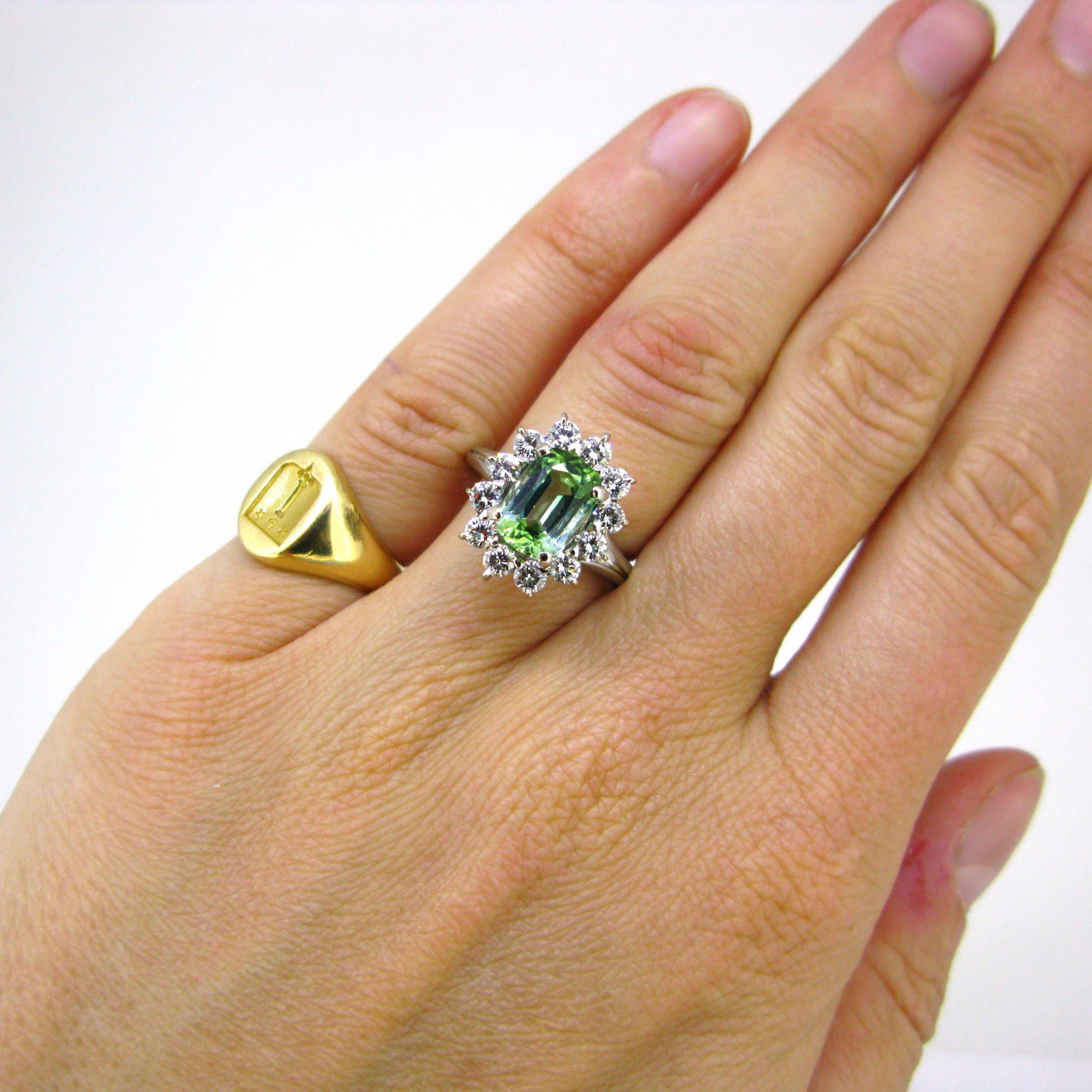 Modern 2.26ct Mint Tourmaline & Diamonds Ring, 18kt White Gold and Platinum 4