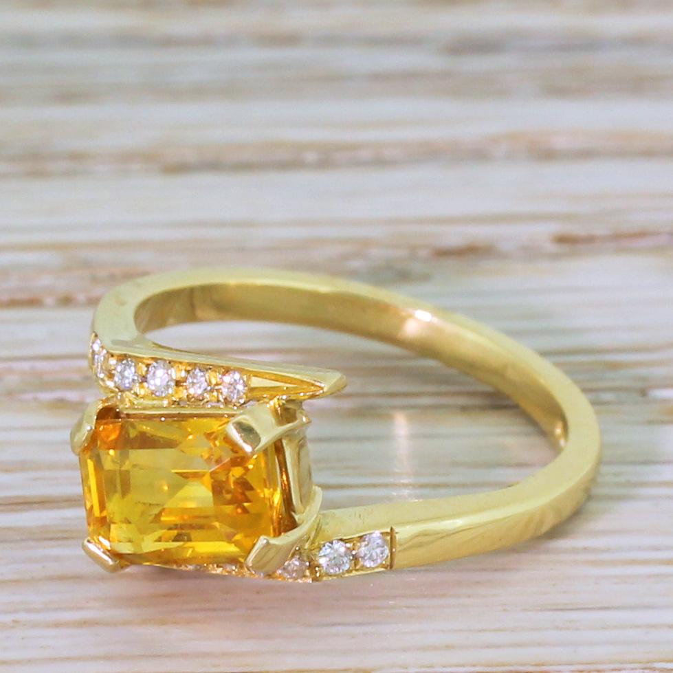 Modern 2.36 Carat Emerald Cut Orange Sapphire Solitaire Ring For Sale 4