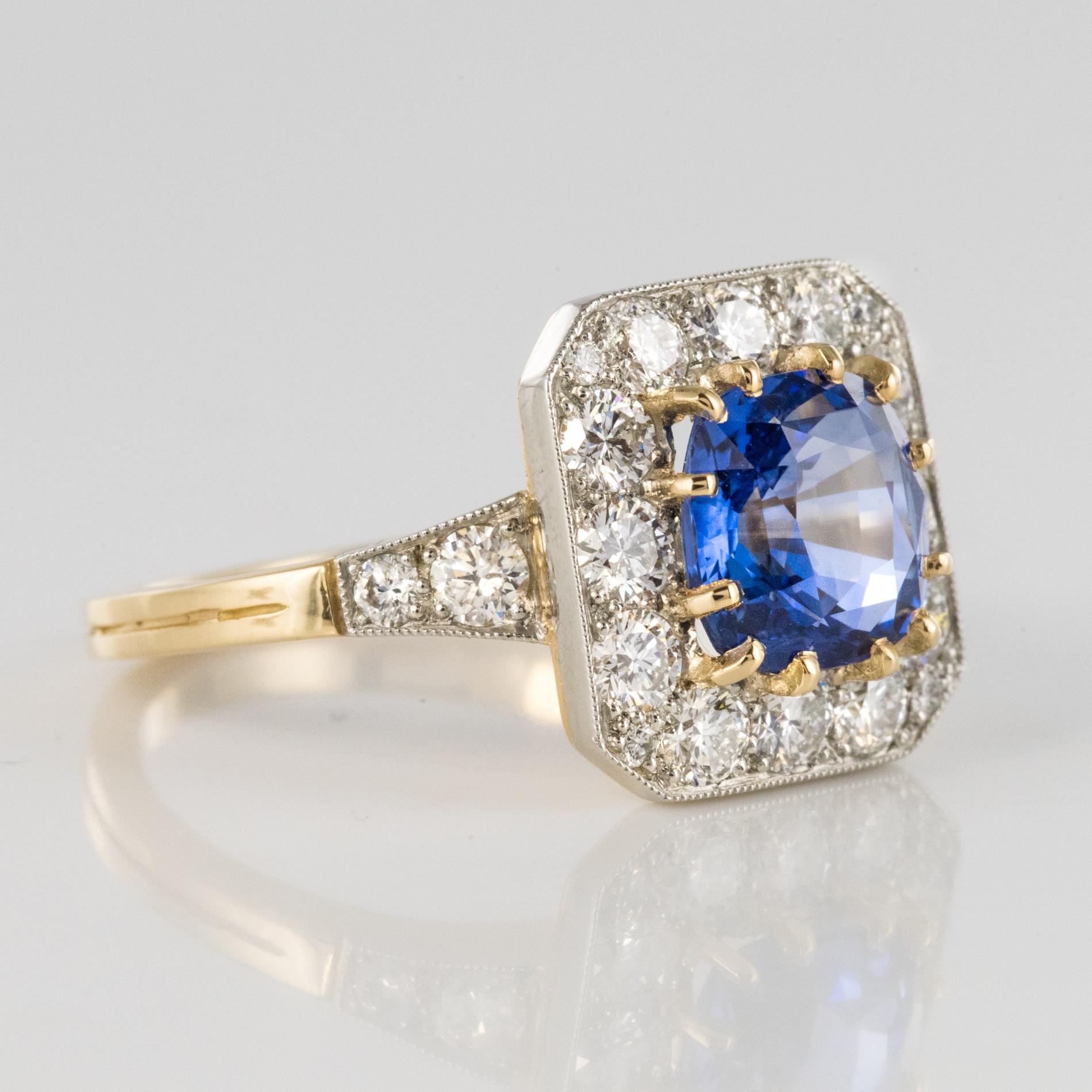 Modern 2.56 Blue Sapphire Diamonds 18 Karat Yellow Gold Octogonal Ring 8