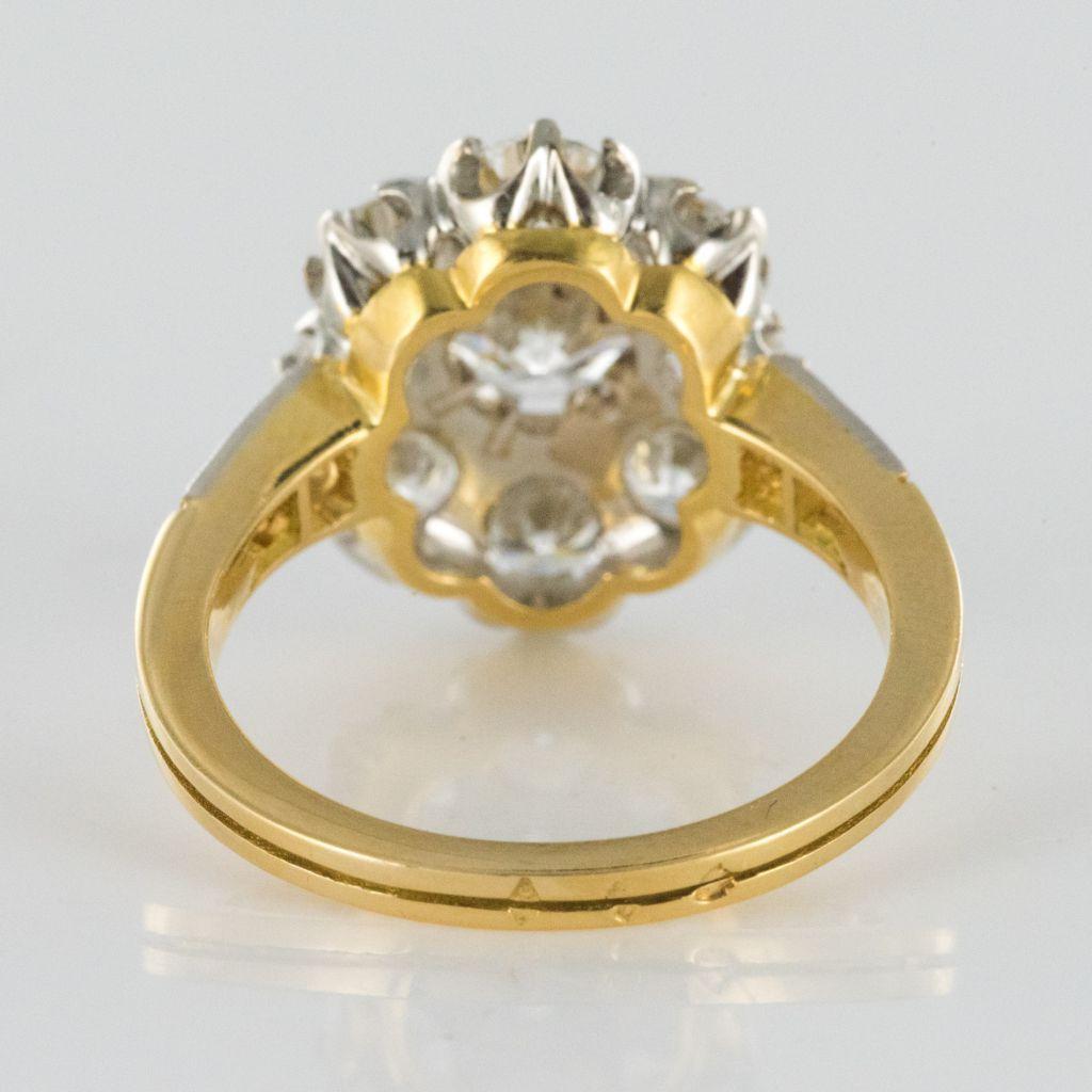 Modern 2, 68 Carats Diamonds 18 Karat Yellow Gold Platinum Daisy Ring 5