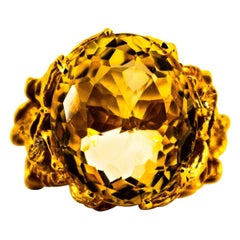 Modern 27.75 Carat Citrine White Diamond Yellow Gold "Dragons" Cocktail Ring