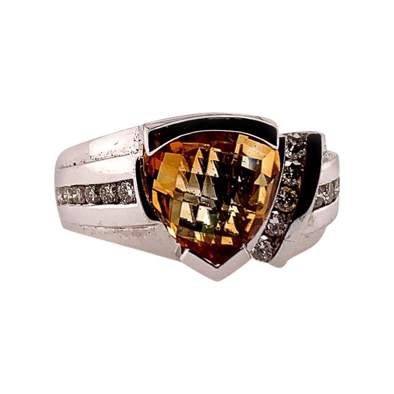 Modern 2.84 Carat Gold Natural Trilliant Citrine and Diamond Cocktail Stone Ring