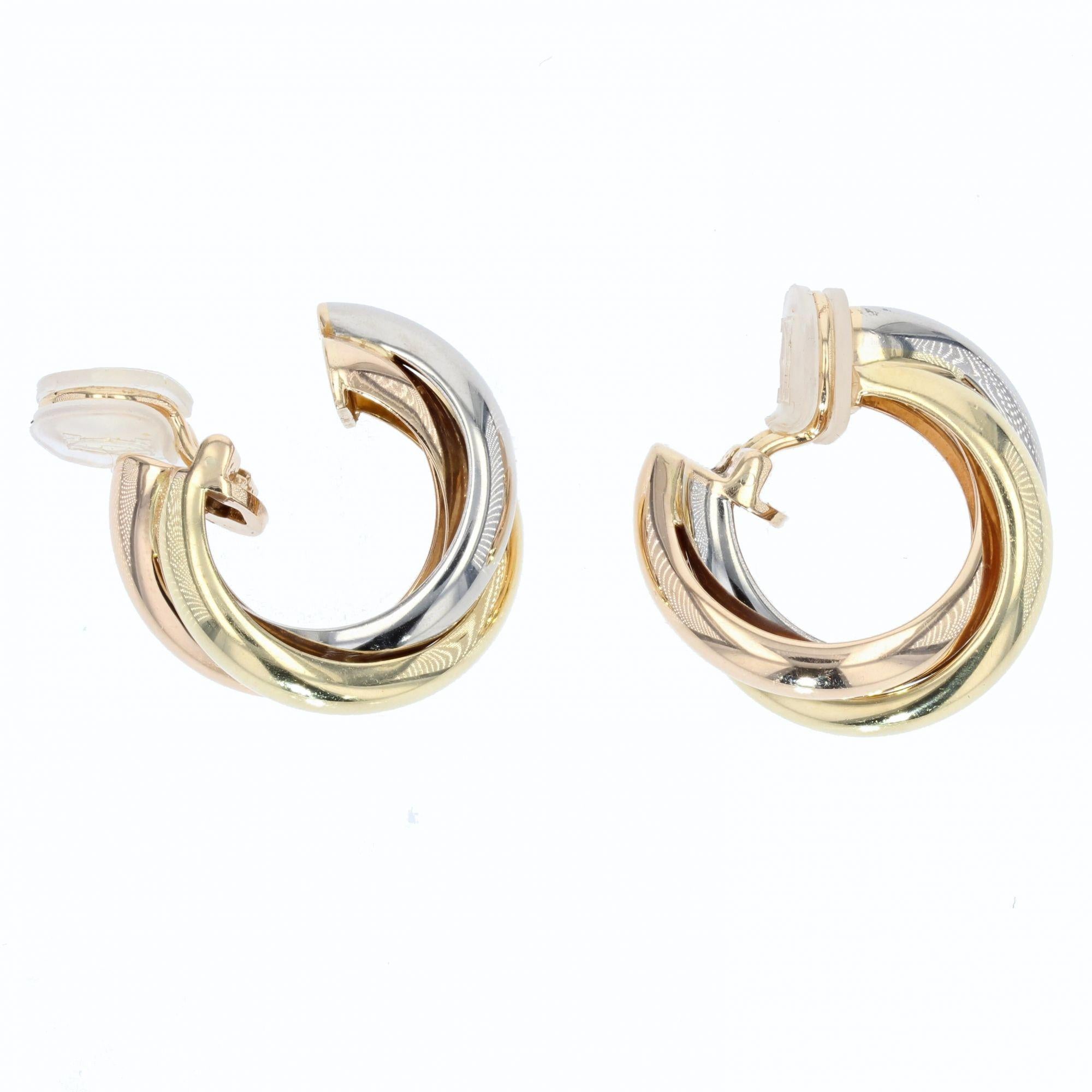 Cartier Clips d'oreilles Trinity modernes 3 couleurs en or 18 carats Pour femmes en vente