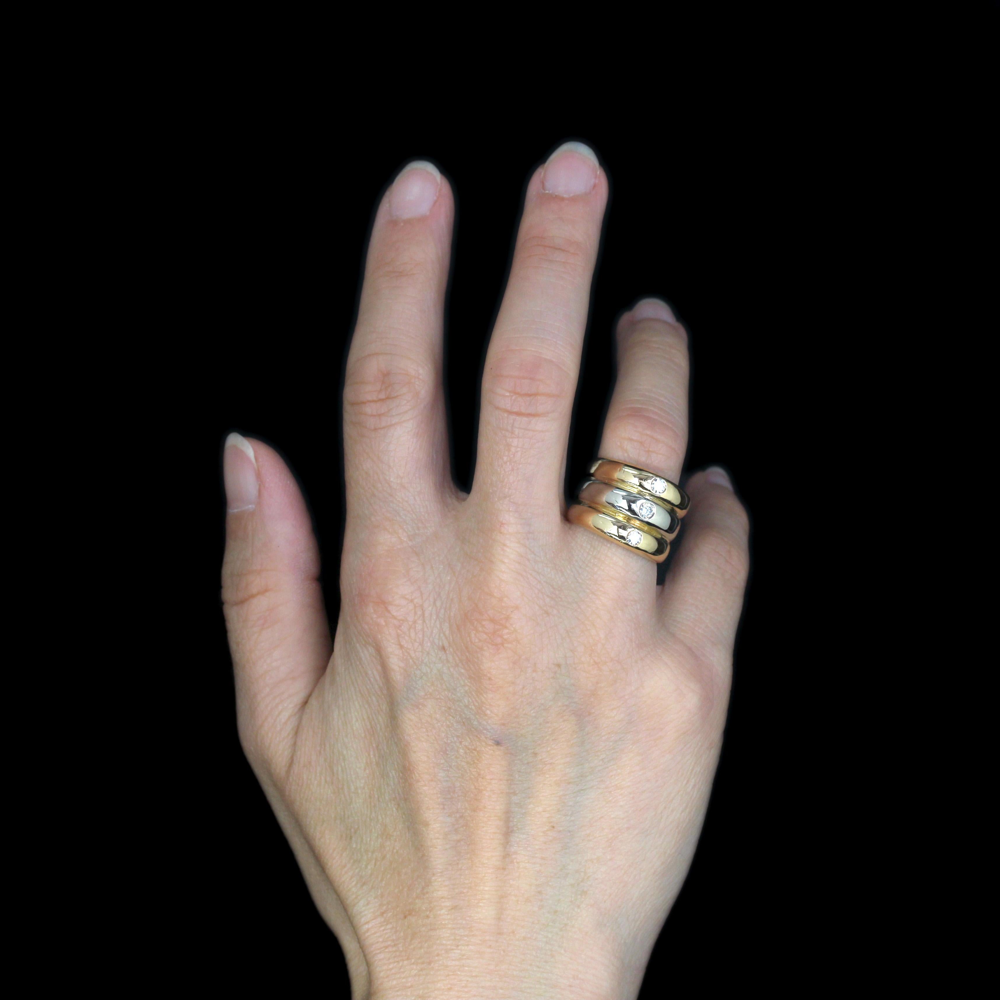 Anillo Brazalete Moderno 3 Diamantes Oro Blanco Amarillo 18 Kilates en Bueno estado para la venta en Poitiers, FR