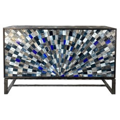 Buffet moderne à 3 portes en mosaïque Sunburst avec métal en bronze par Ercole Home