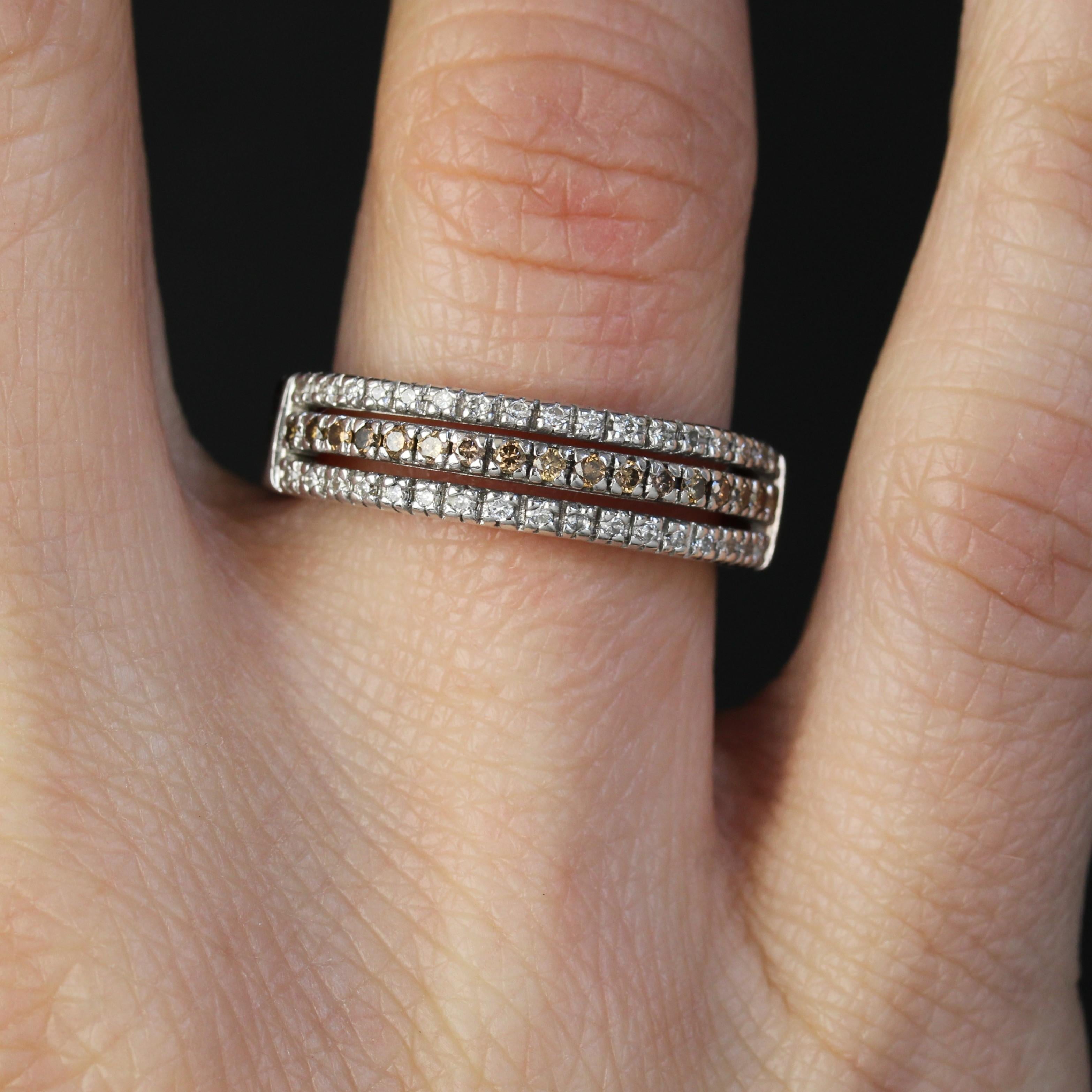 Modern 3 Rows Diamonds 18 Karat White Gold Band Ring For Sale 1