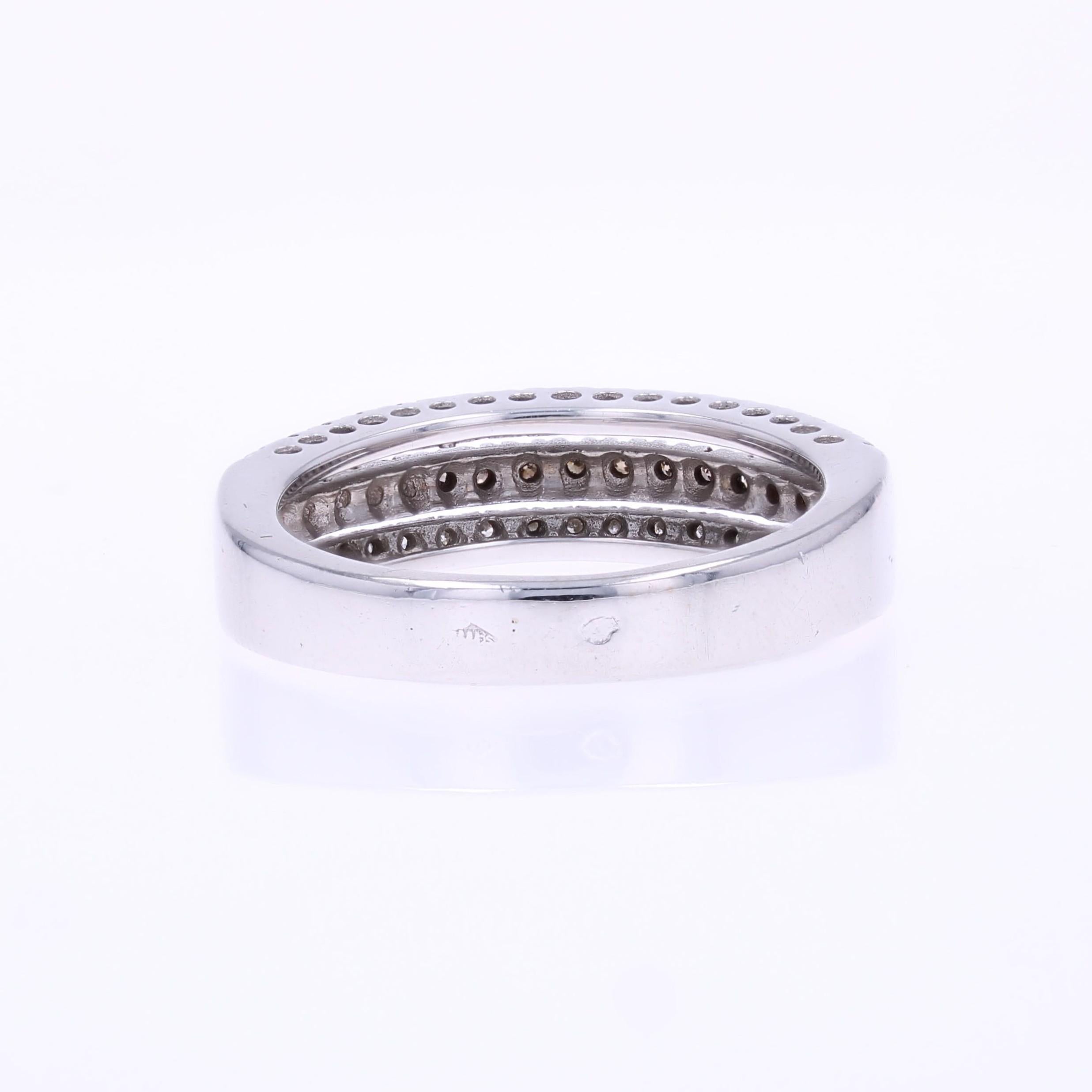 Modern 3 Rows Diamonds 18 Karat White Gold Band Ring For Sale 2