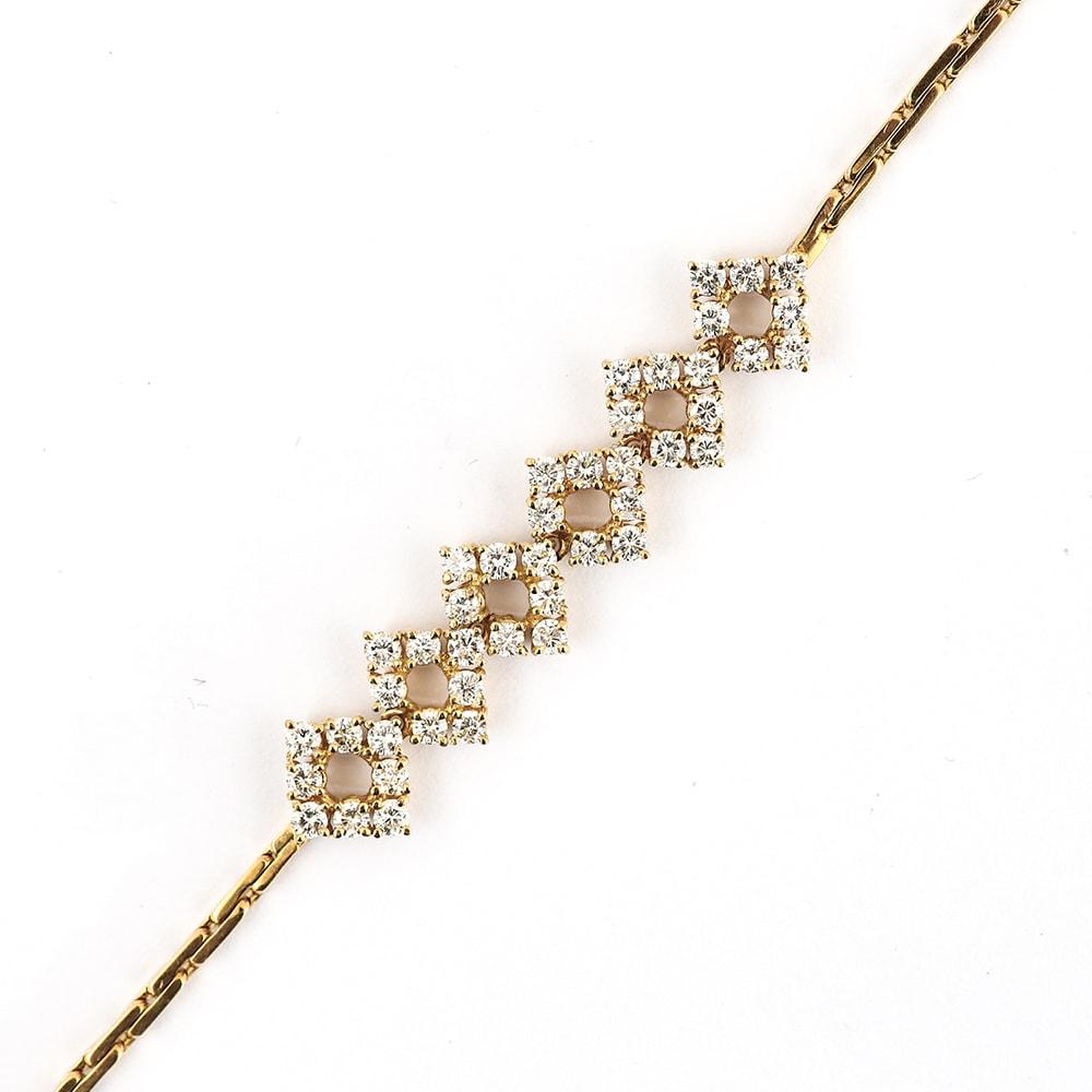 Modern 4.80 Carat Diamond Bracelet and Necklace Set 18 Karat Yellow Gold 3