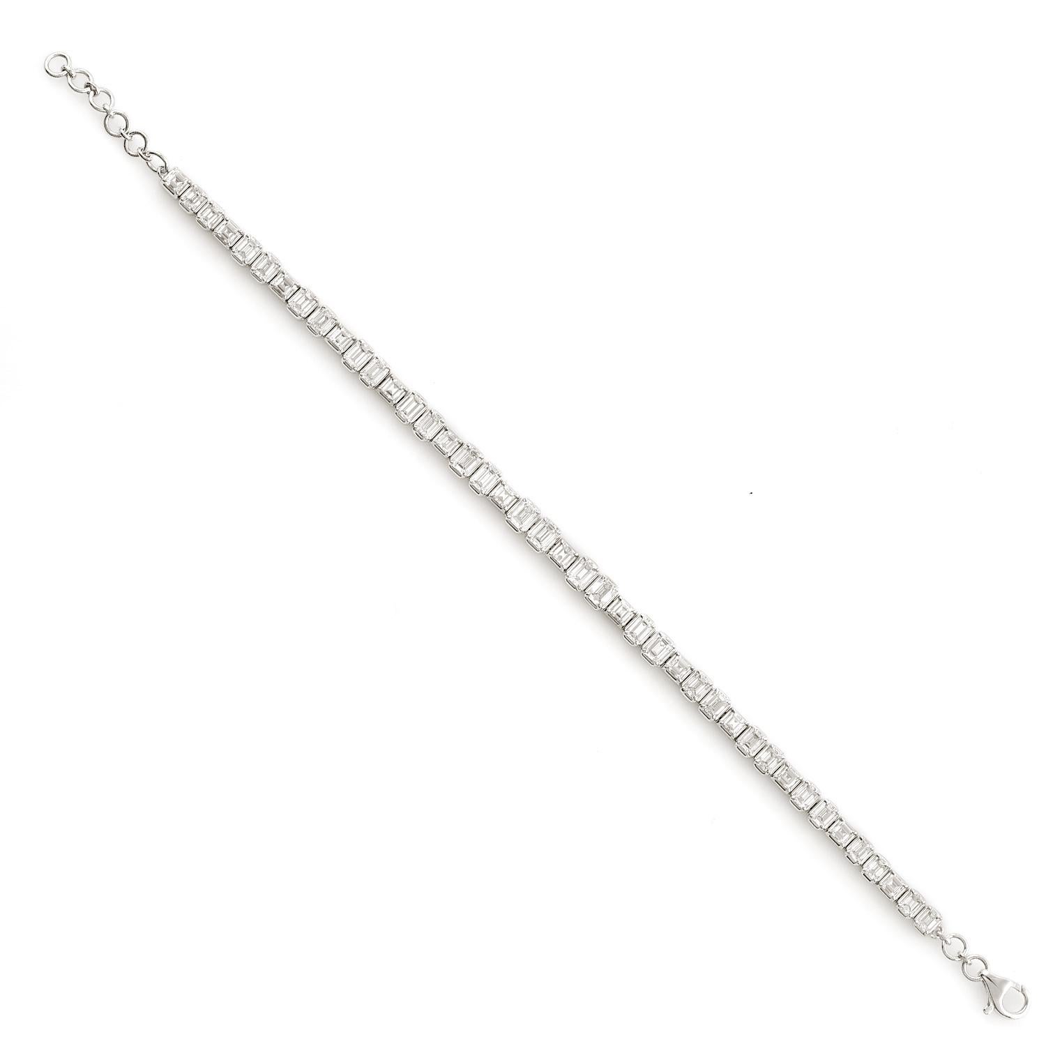 Moderne Bracelet tennis moderne en or blanc 18 carats avec diamants taille Ascher de 4,80 carats en vente