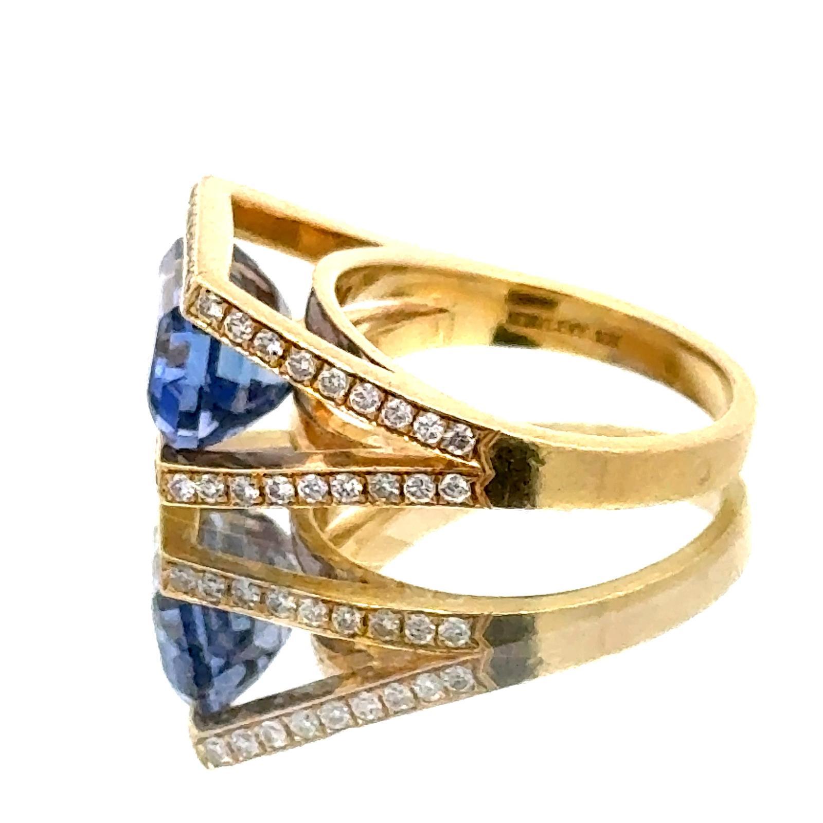 Modern 5-Carat Emerald Cut Natural Blue Sapphire Diamond 18K Yellow Gold Ring In Excellent Condition In Boca Raton, FL