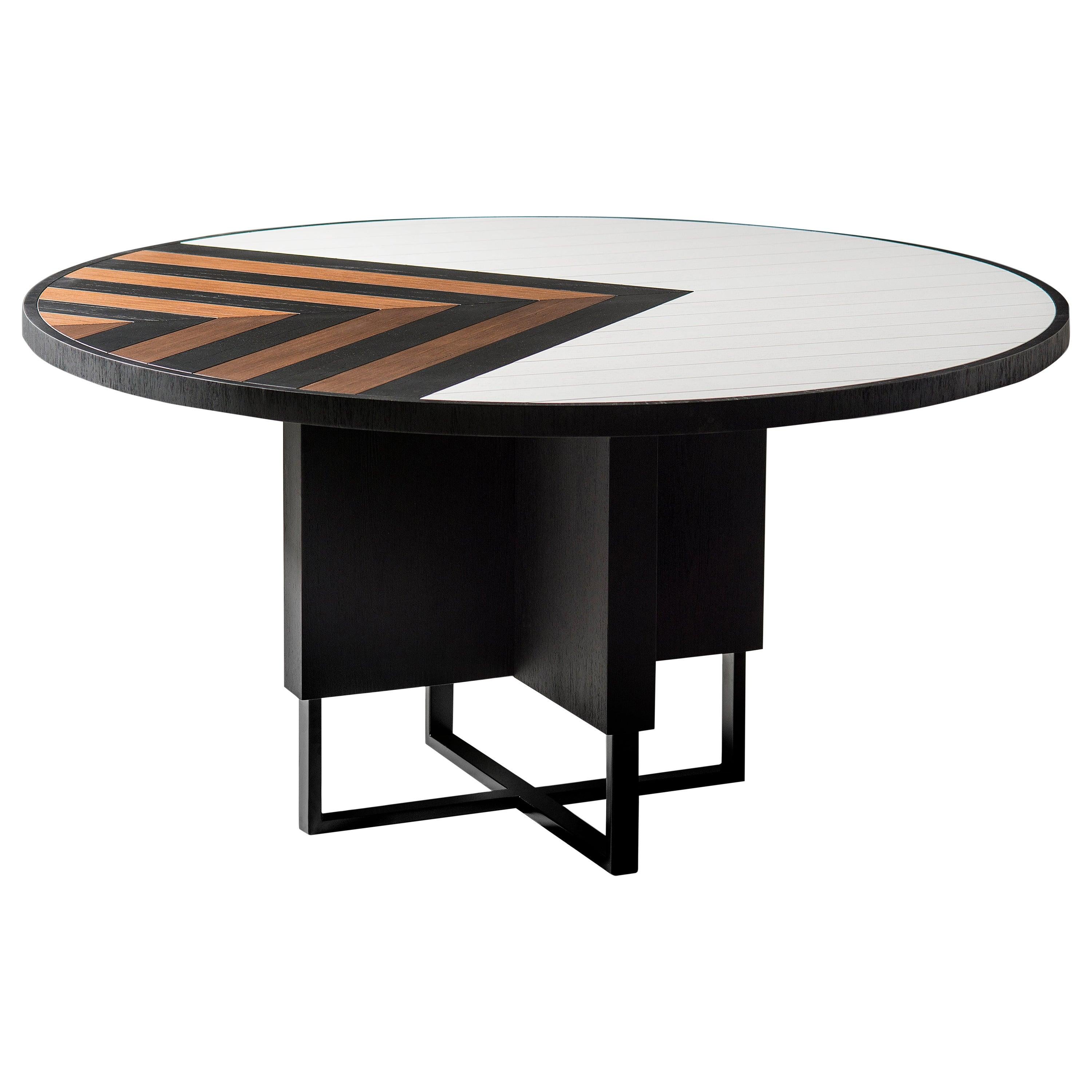 Modern 6 Seater Oak Round Circular Dining Table For Sale 1