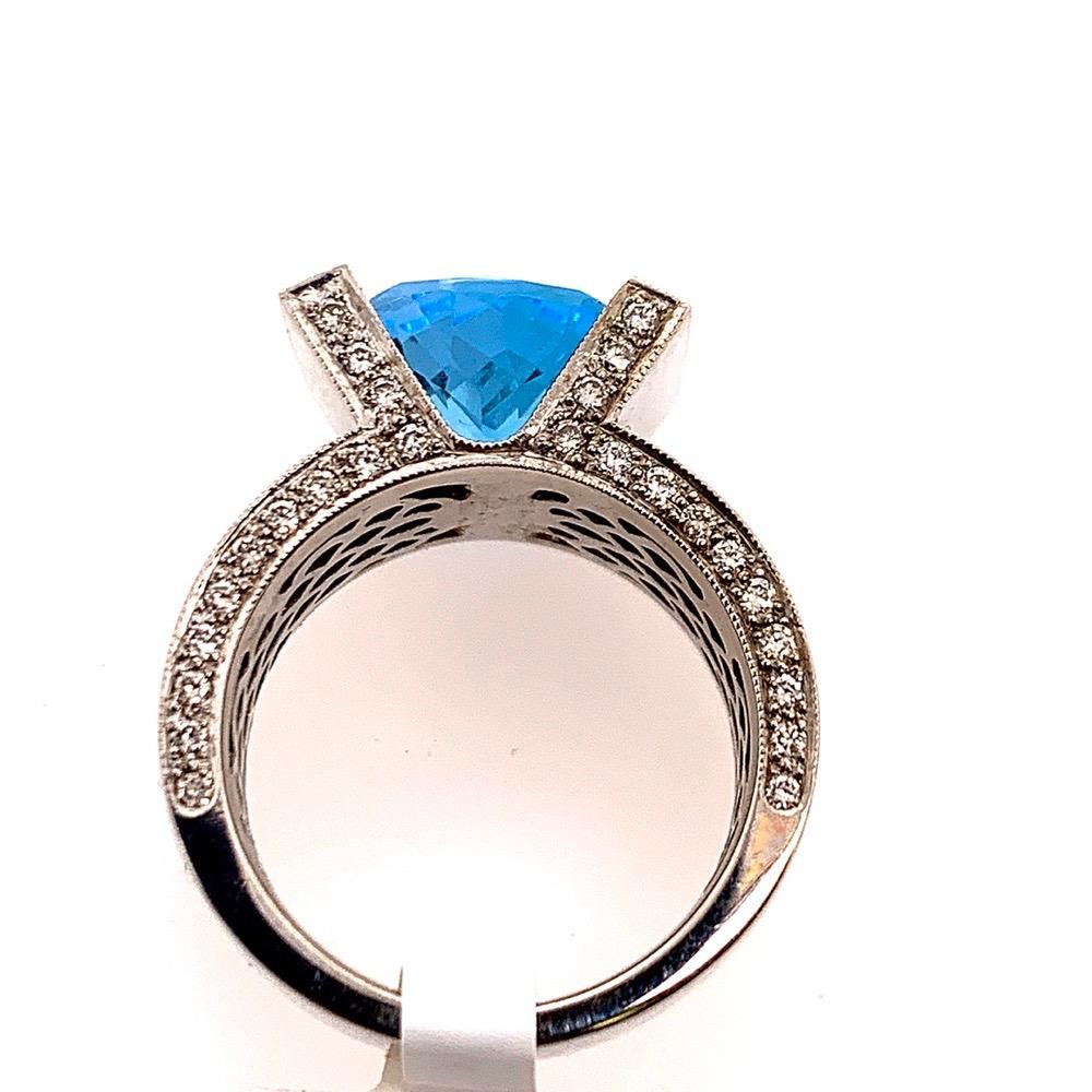 Oval Cut Modern 6.37 Carat Gold Natural Oval Blue Topaz & Diamond Cocktail Gemstone Ring