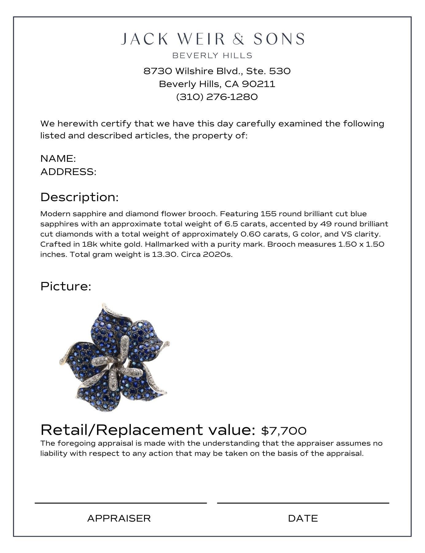 Women's or Men's Modern 9 carat sapphire diamond 18k white gold flower brooch