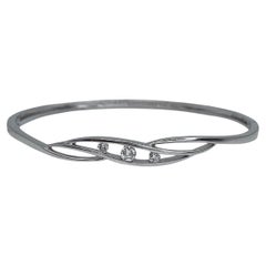 Modern 900 Platinum 0.26 Carat Diamond Hinged Bangle Bracelet