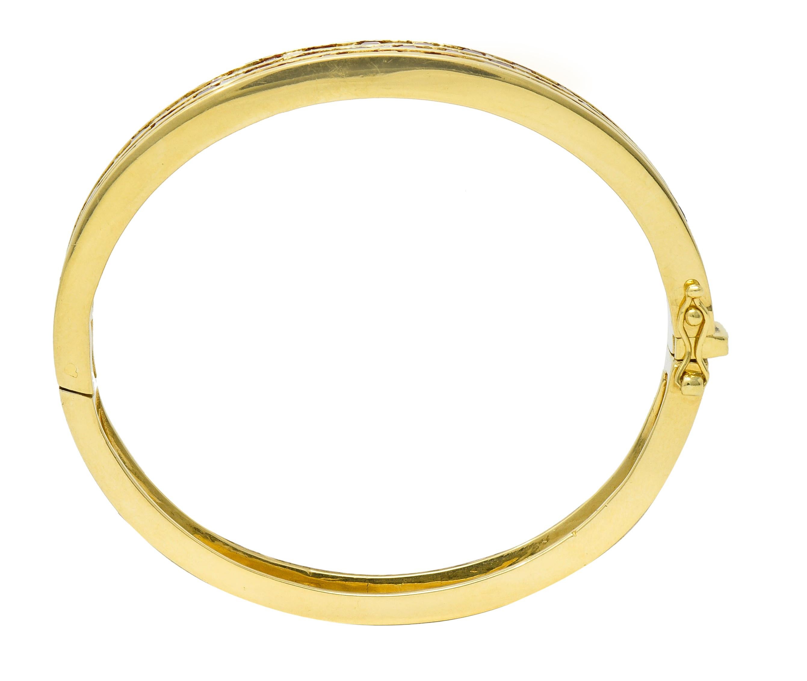 Modern 9.10 Carat Ruby Diamond 18 Karat Gold Bangle Bracelet 1