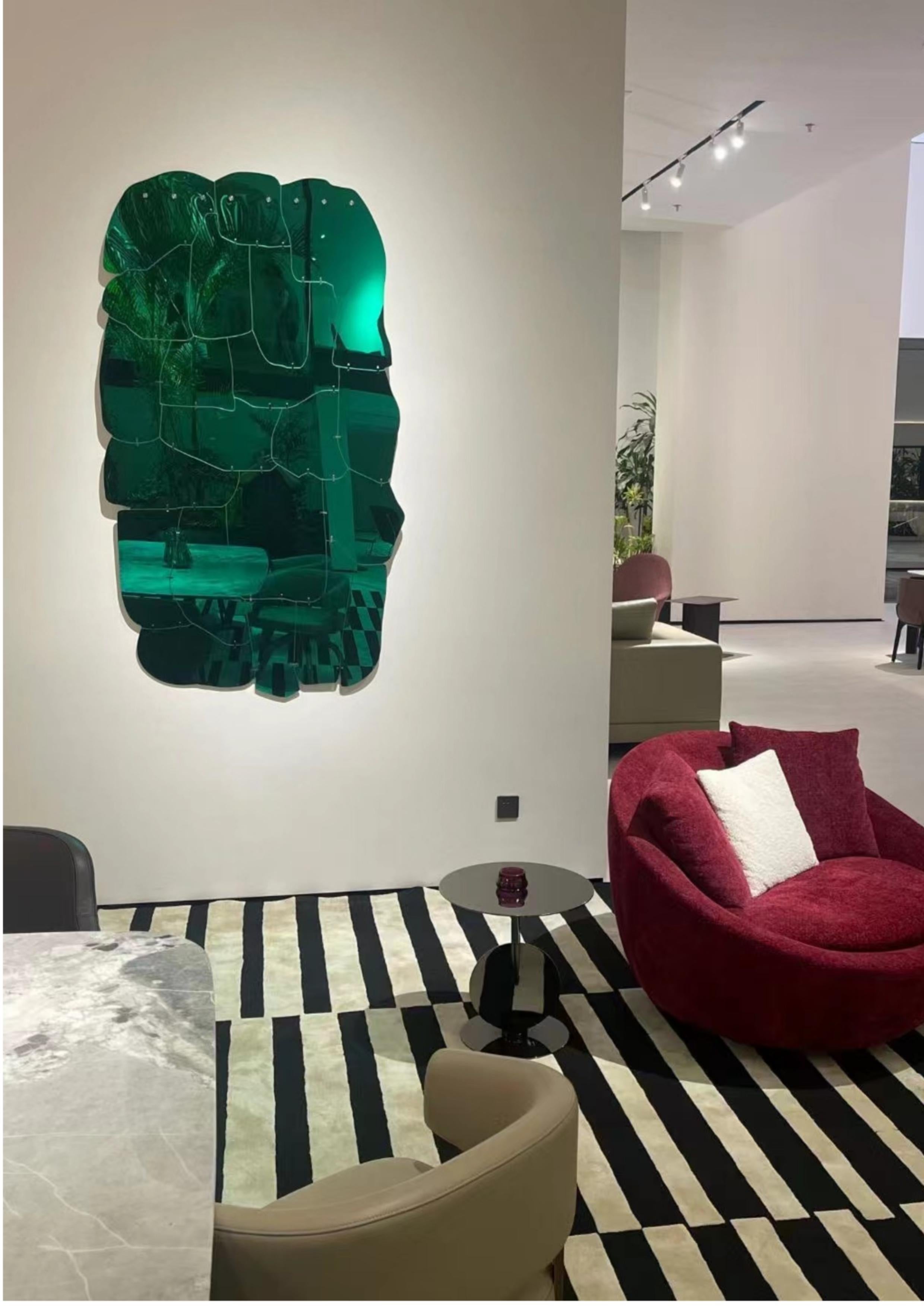 Américain Modern-Decor Miroir mural abstrait en acrylique avec support en aluminium - Déclaration décorative en vente