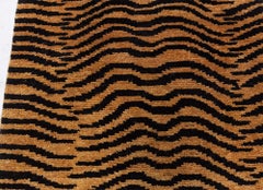 Modern Abstract Animal Brown With Jet Black Carpet "Auronyx" - Doris Leslie Blau