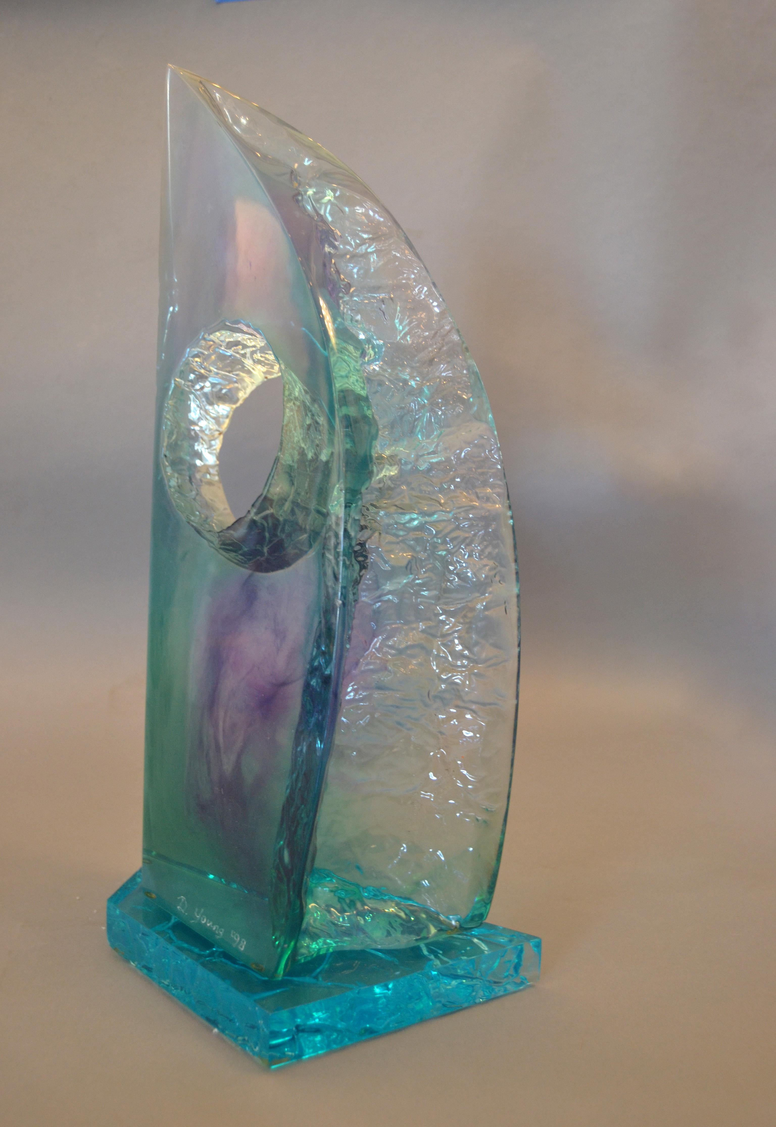 Scultura moderna astratta in acrilico con sfumature blu di Young 1998 in vendita 3