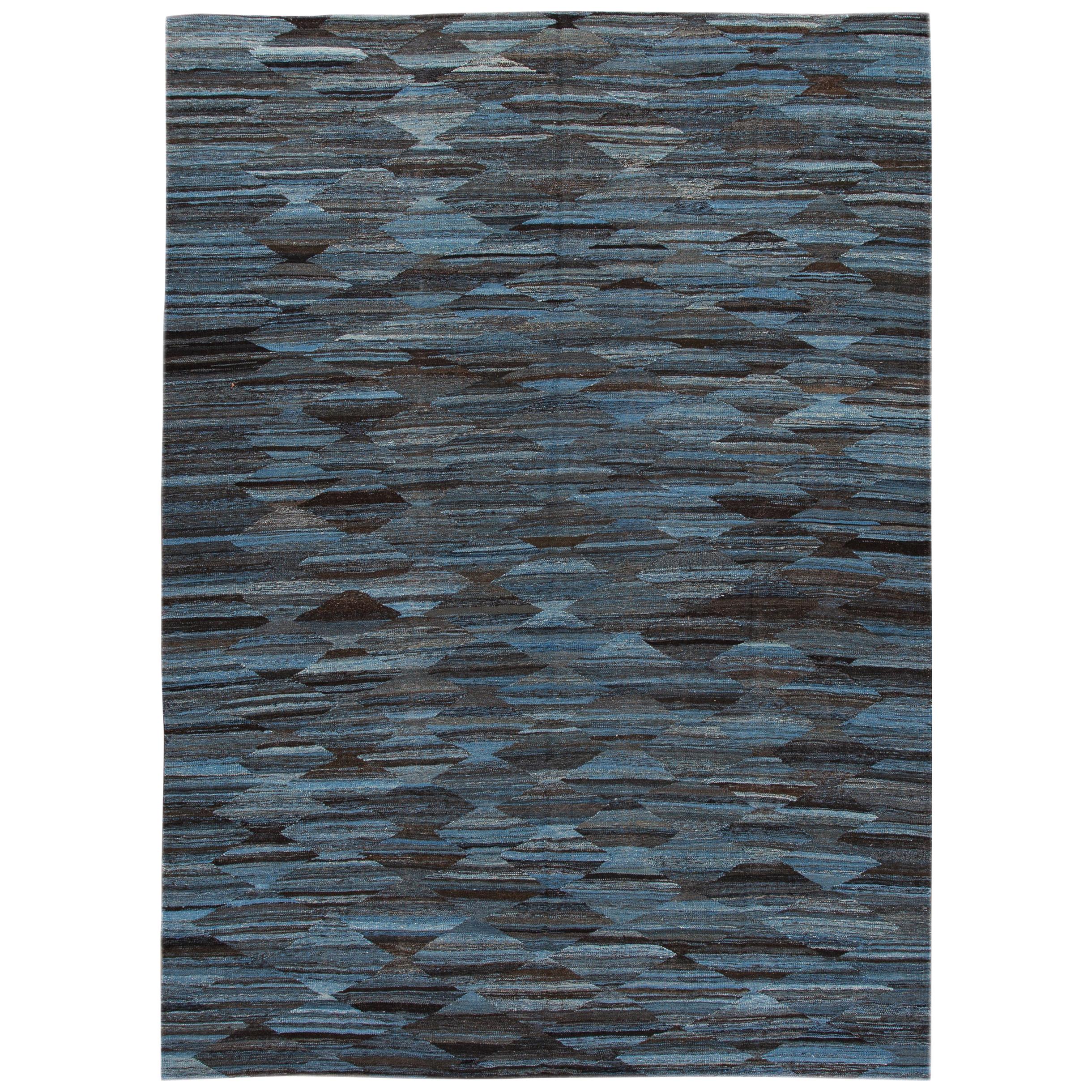 Modern Abstract Flat-Weave Room Size Wool Rug For Sale