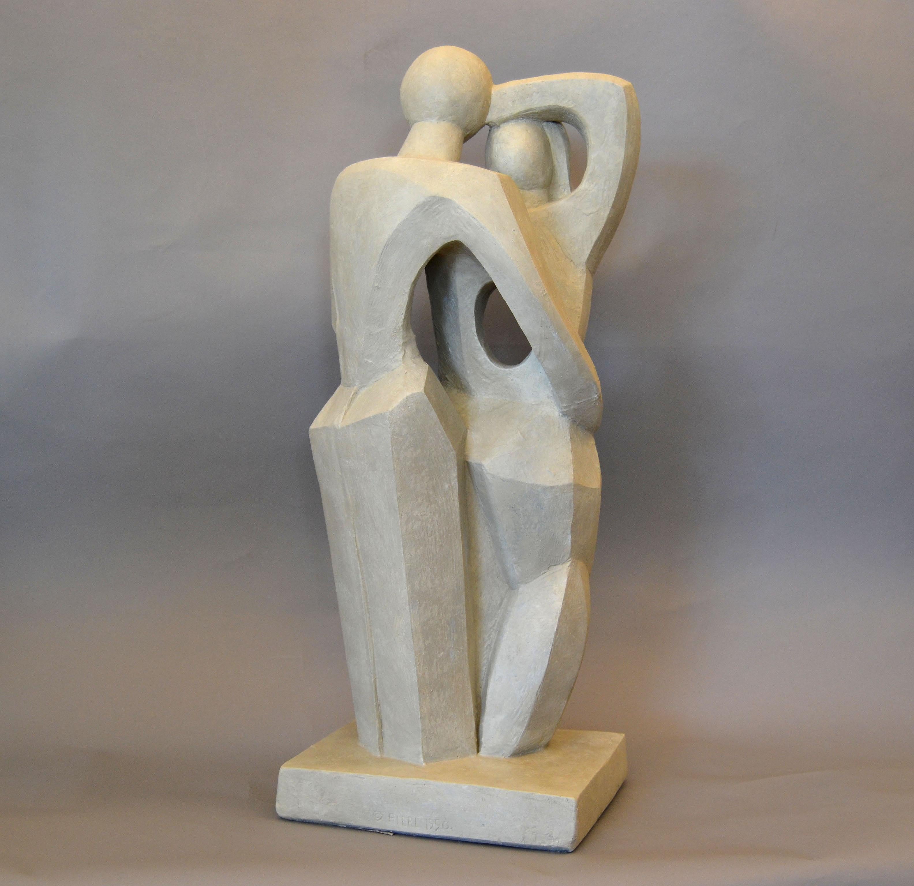 Modern Abstract Geometric Embracing Loving Couple Sculpture in Gray Plaster For Sale 1