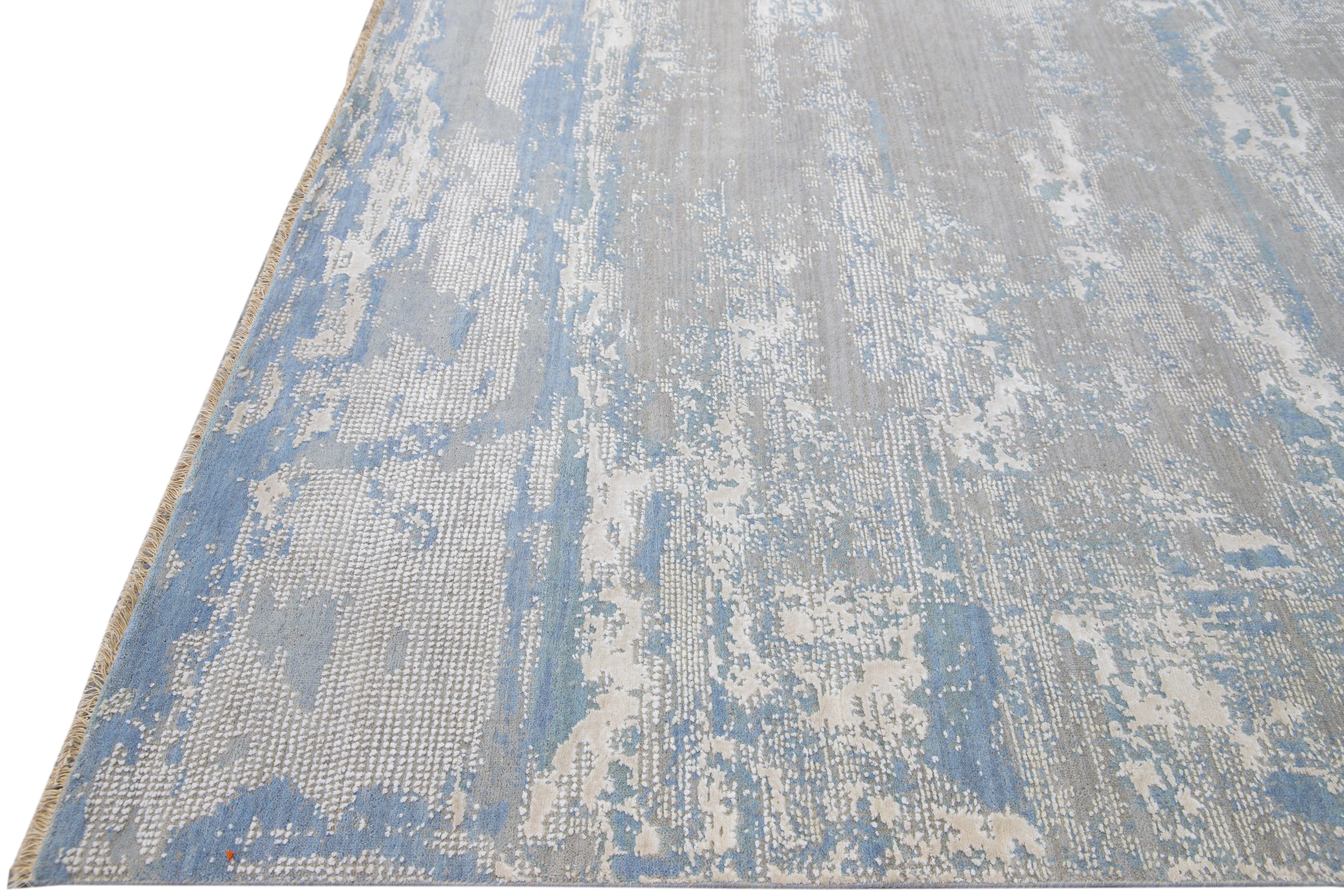 Modern Abstract Indian Handmade Blue and Gray Wool and Silk Rug In New Condition For Sale In Norwalk, CT
