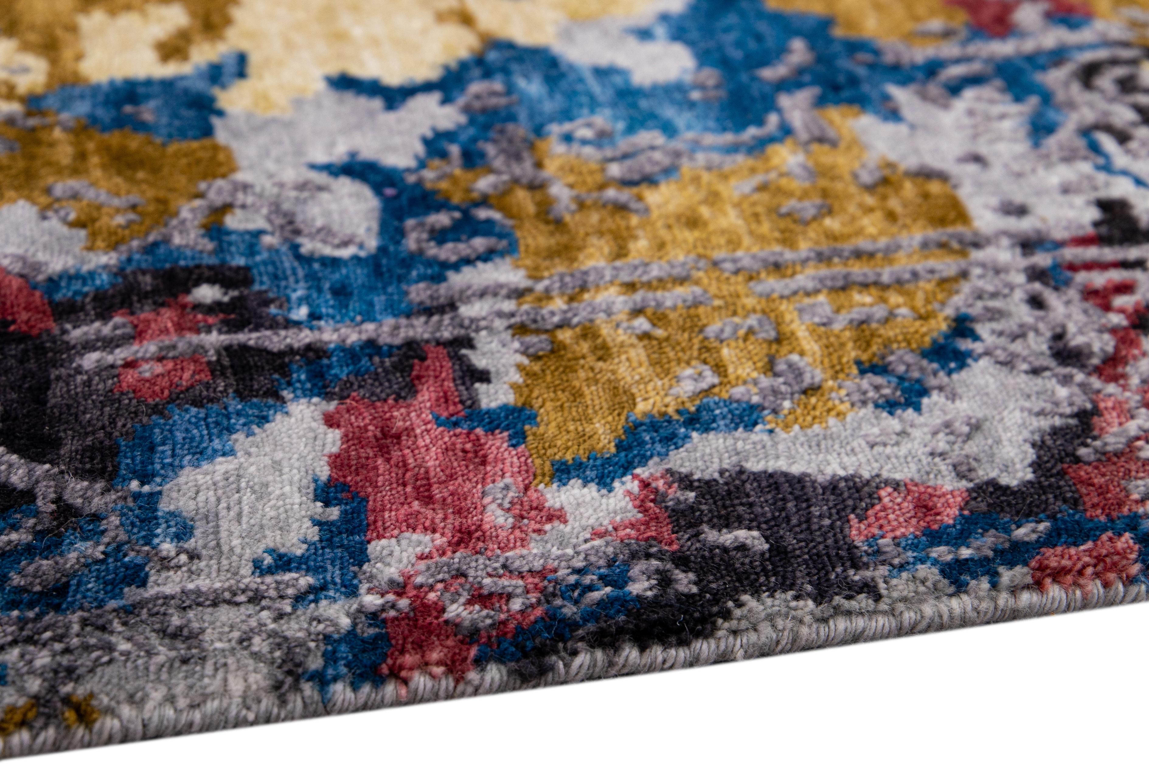 Laine Tapis indien moderne et abstrait en laine et soie multicolore fait à la main en vente