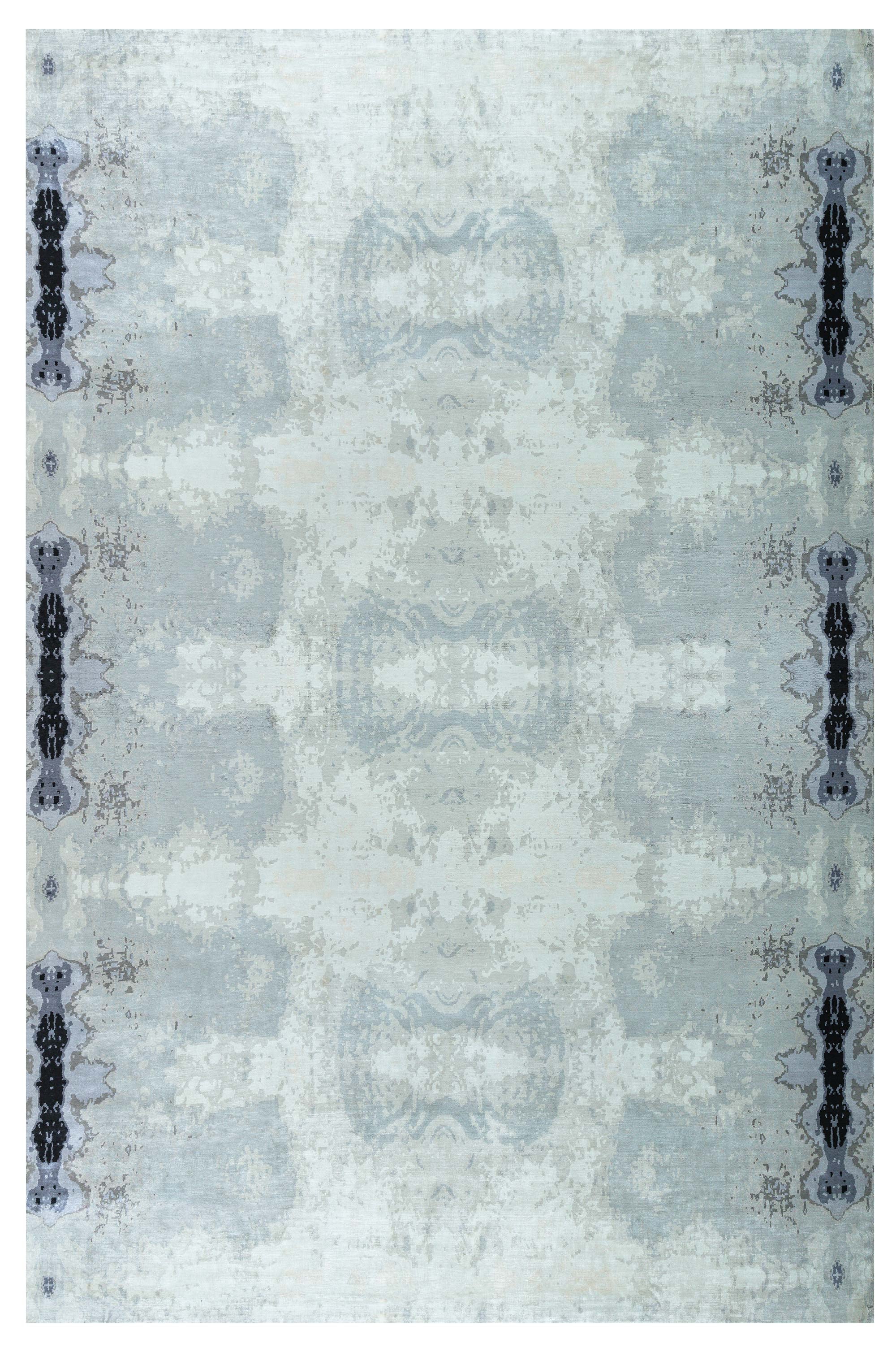 Tapis en soie fait main, gris clair, style abstrait moderne « Aether » par Doris Leslie Blau en vente
