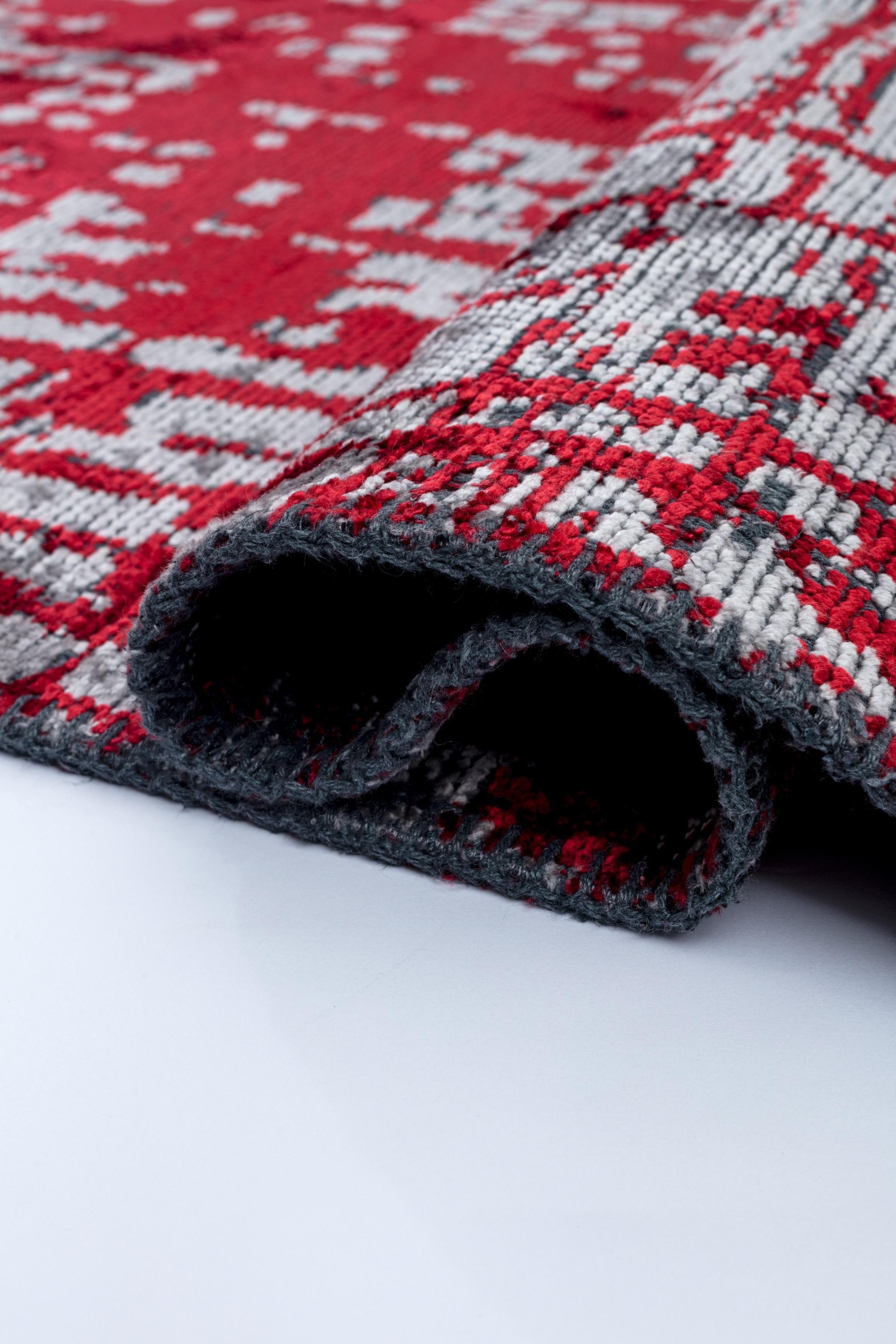 For Sale:  (Red) Modern Abstract Luxury Area Rug 2