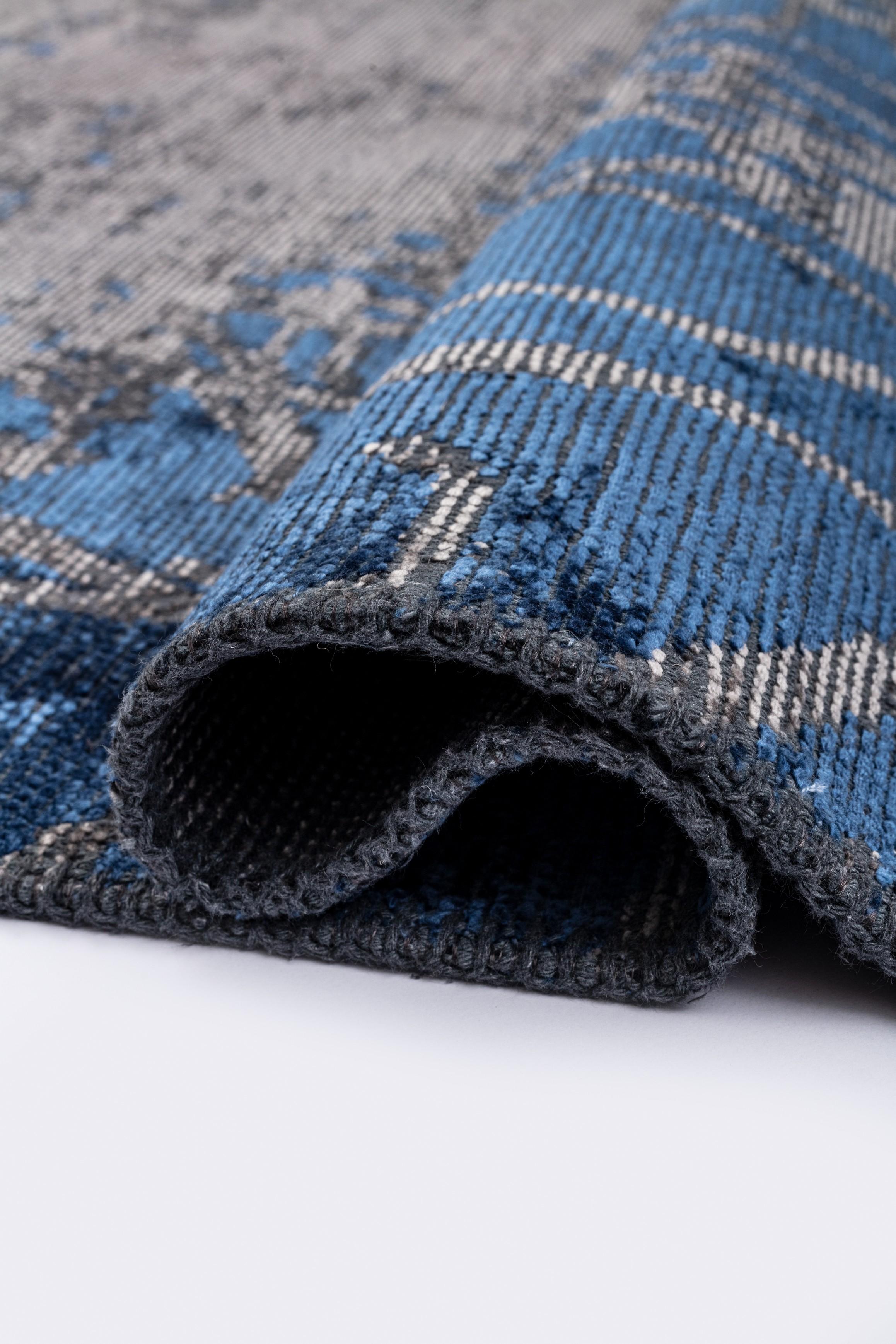 Im Angebot: Modern  Abstrakter luxuriöser Vorleger,  (Blau) 2