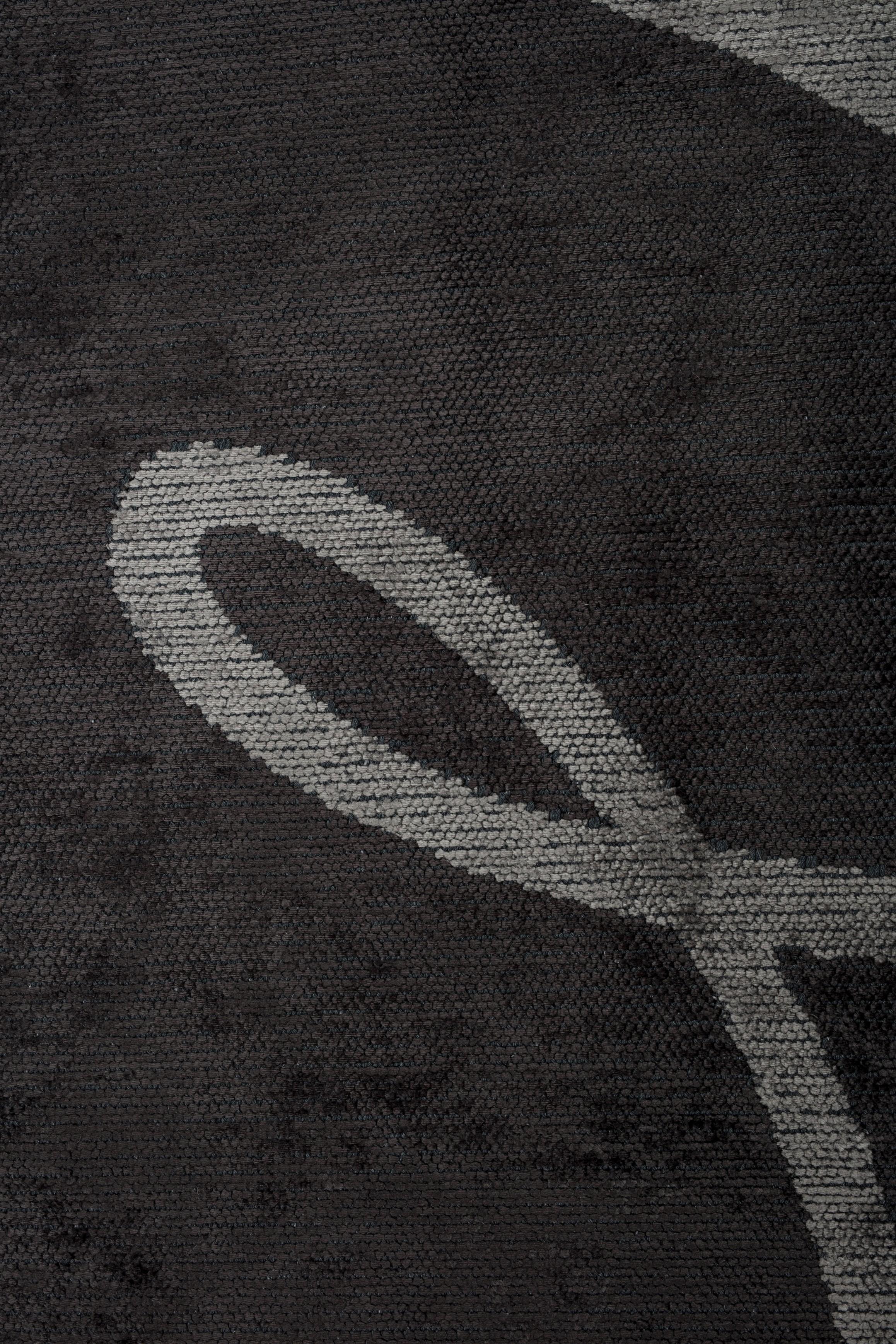 For Sale:  (Gray) Modern Abstract Luxury Hand-Finished Area Rug 5