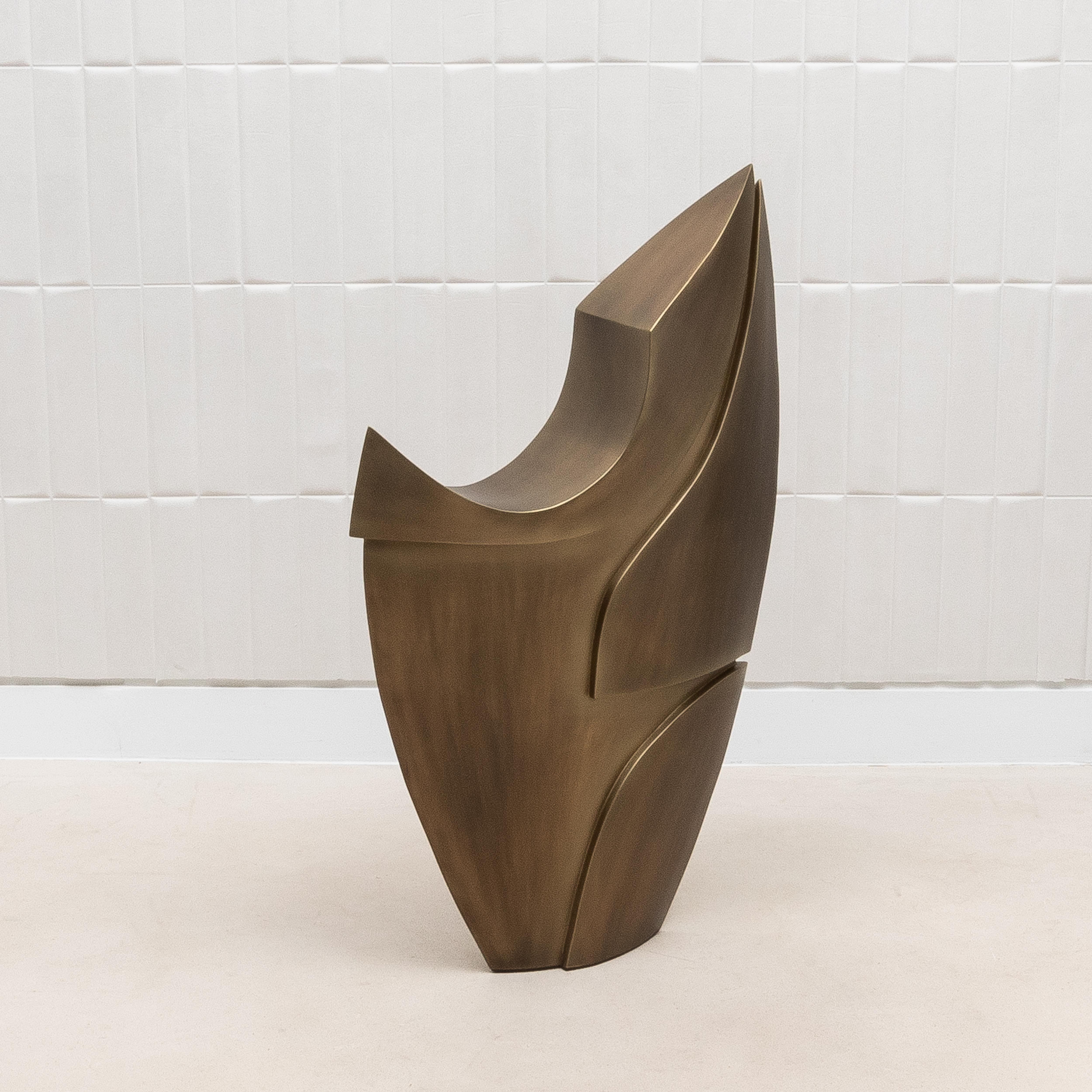 Abstrakte moderne M-Skulptur aus Bronze mit Patina-Messing von Patrick Coard Paris (Handgefertigt) im Angebot