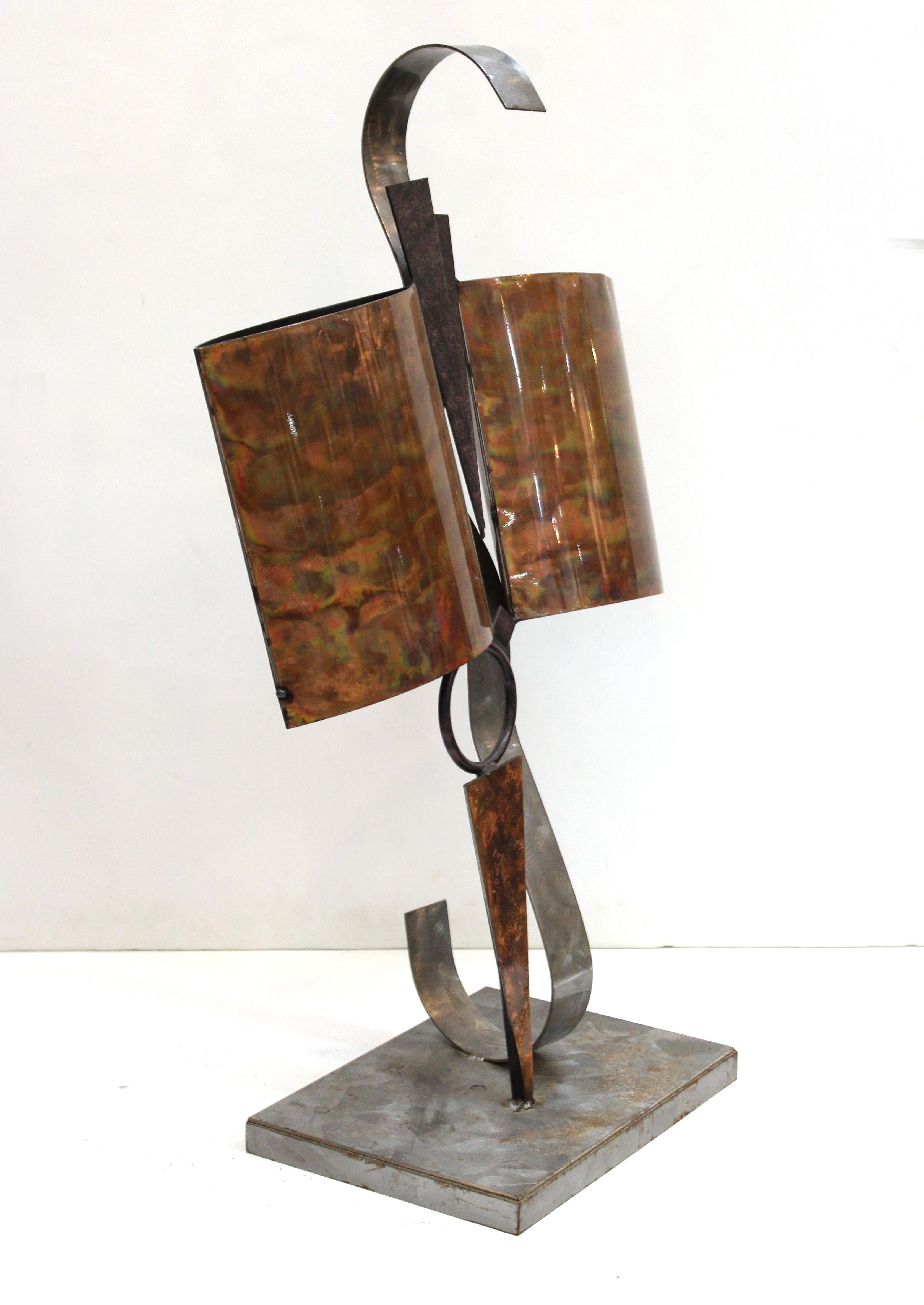 Sculpture de plateau de table moderne abstraite en métal Bon état - En vente à New York, NY