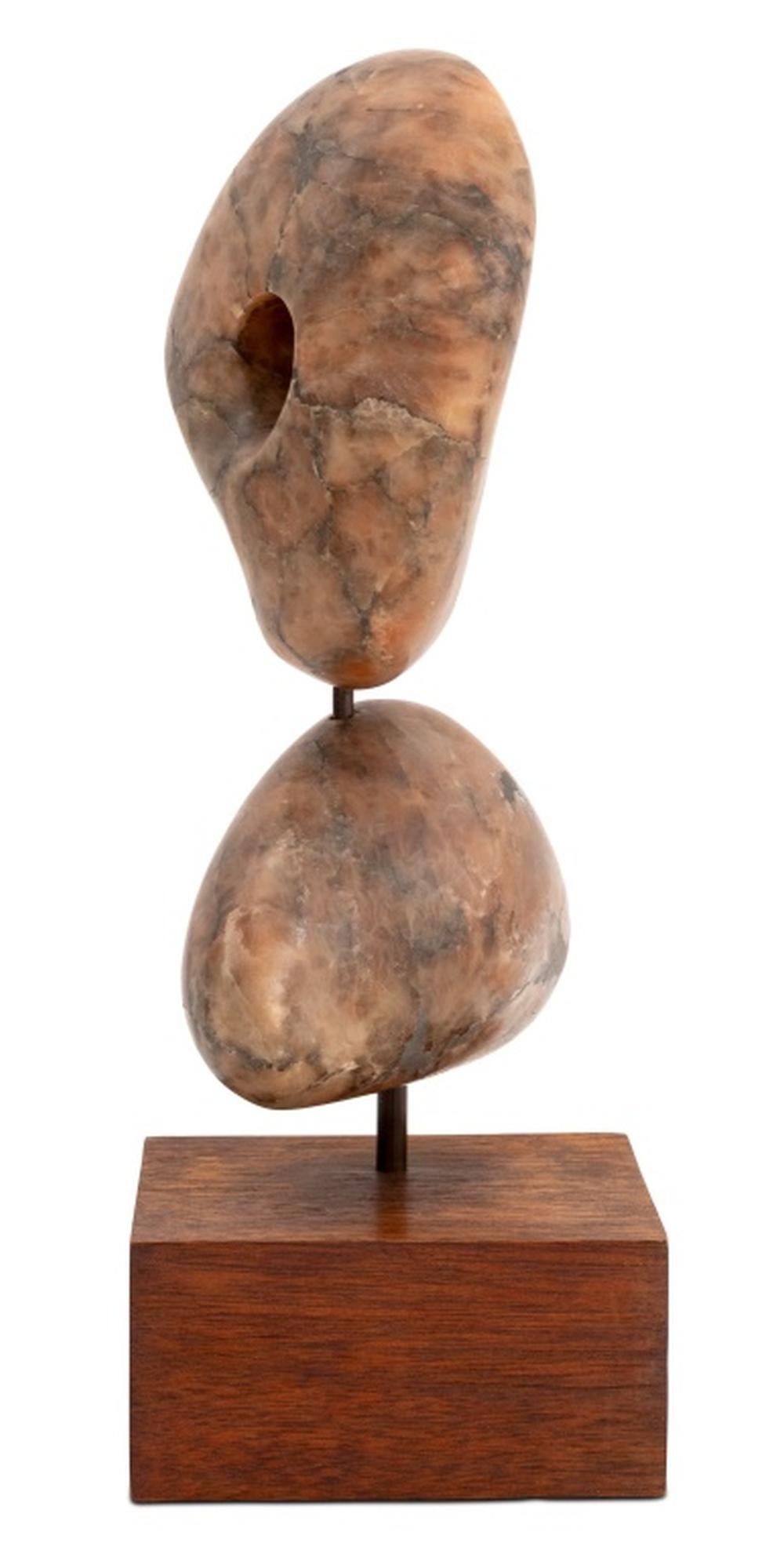 Moderno Scultura moderna astratta in pietra di alabastro rosa in vendita