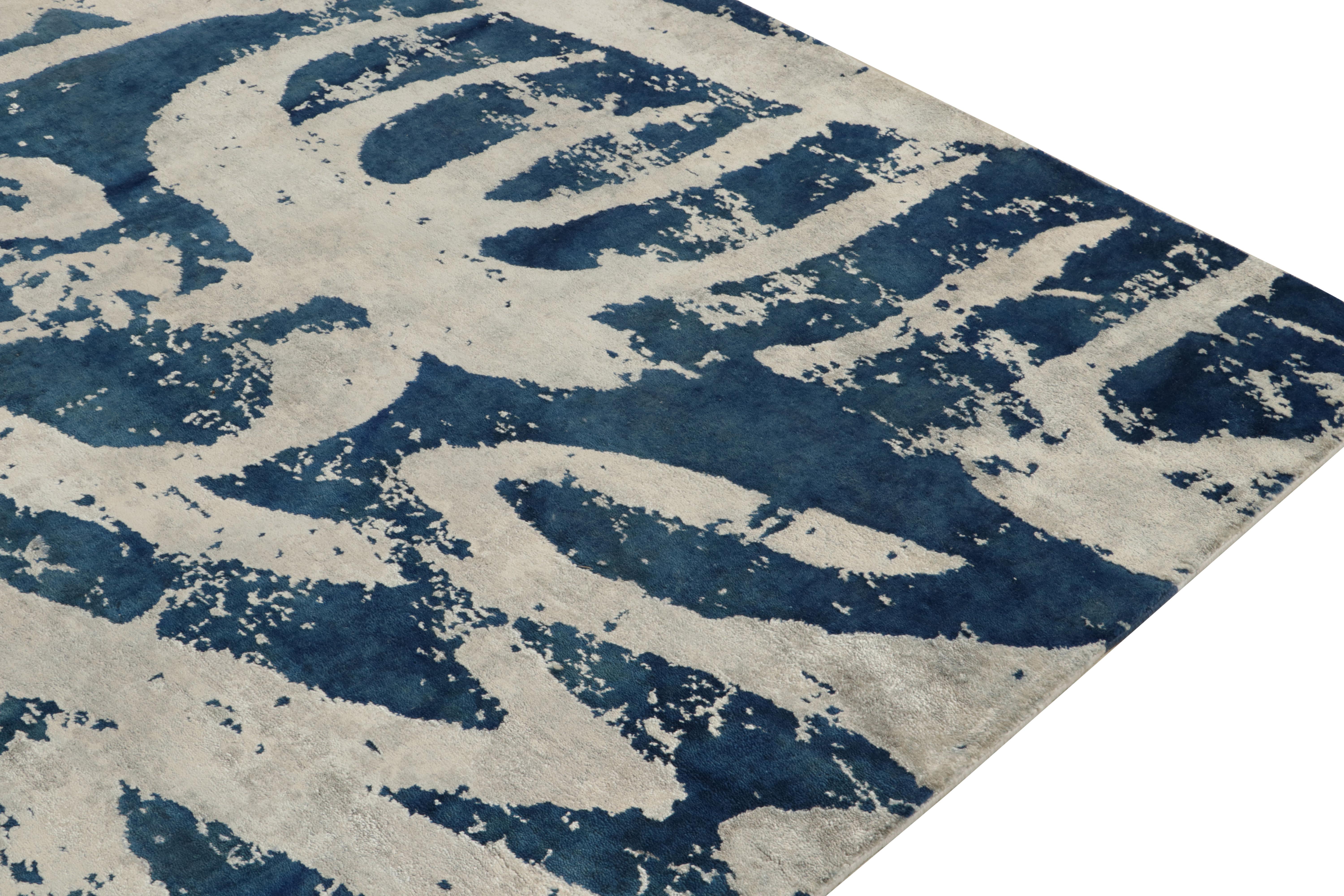 Moderner abstrakter Teppich & Kelim-Teppich in Blau, Grau mit Allover-Muster im Zustand „Neu“ im Angebot in Long Island City, NY